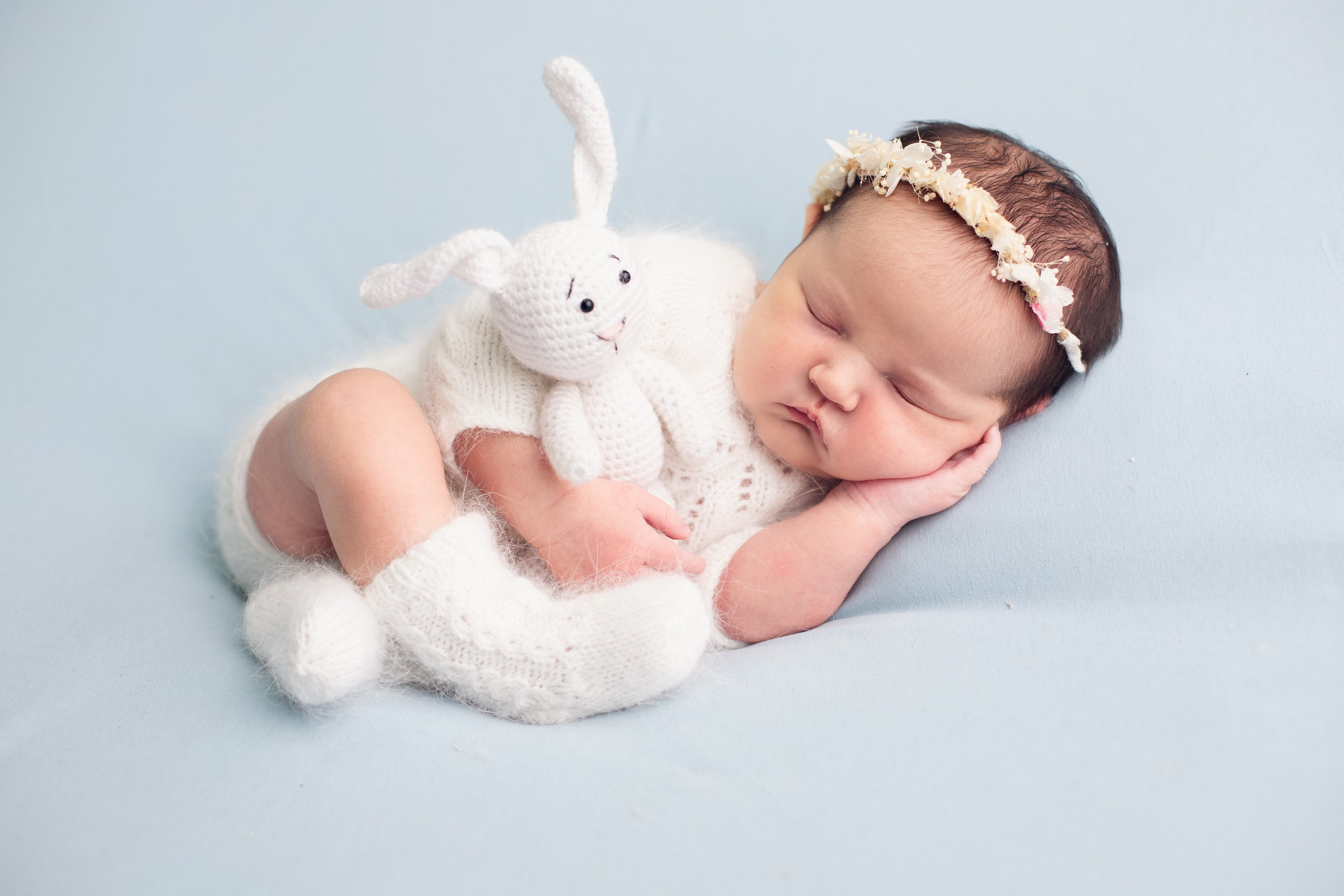 Василиса. Фотограф новорожденных в г. Россошь Виктория Нечепуренко