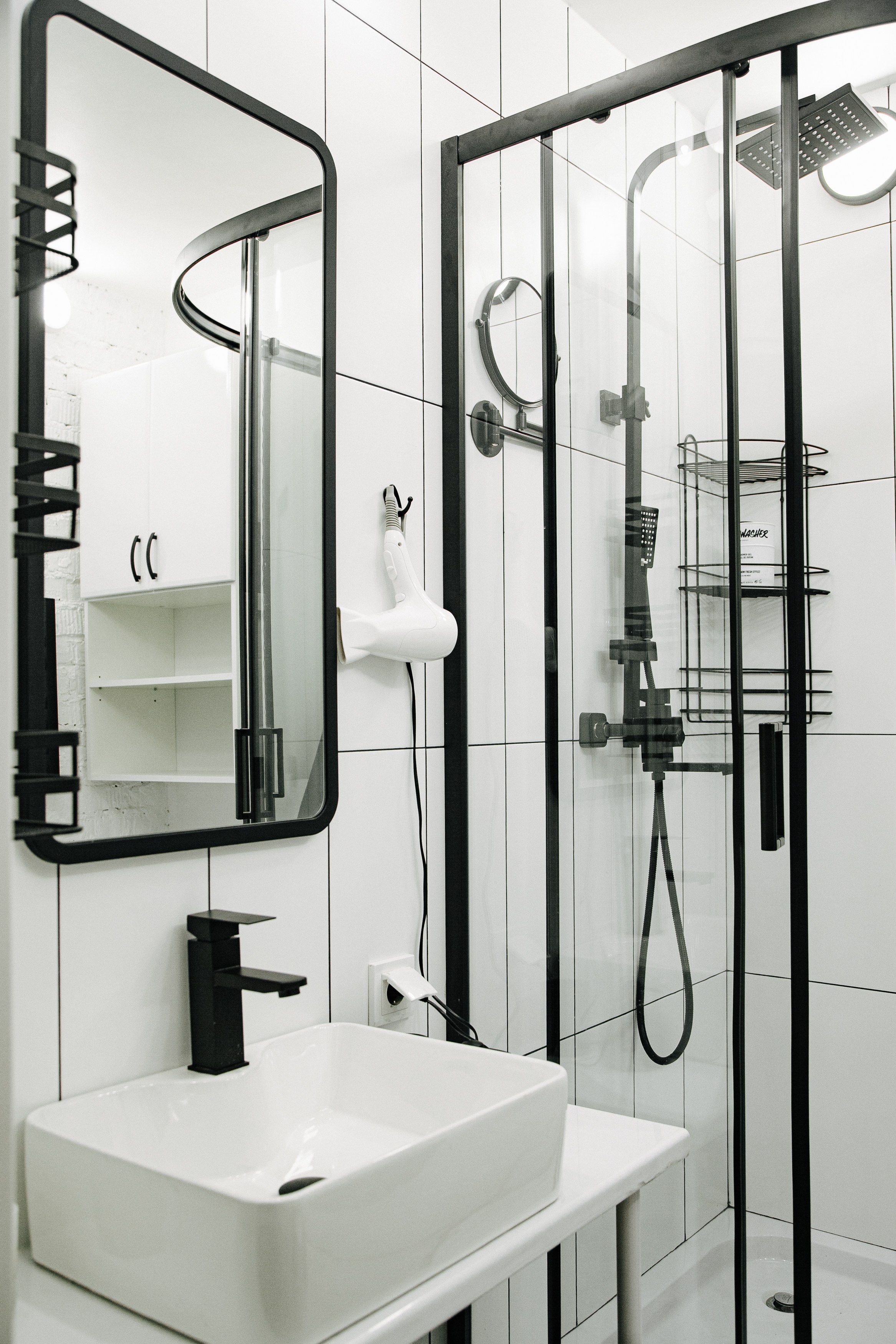 ЧБ лофт 28 кв. м. Фотограф Оля Батист