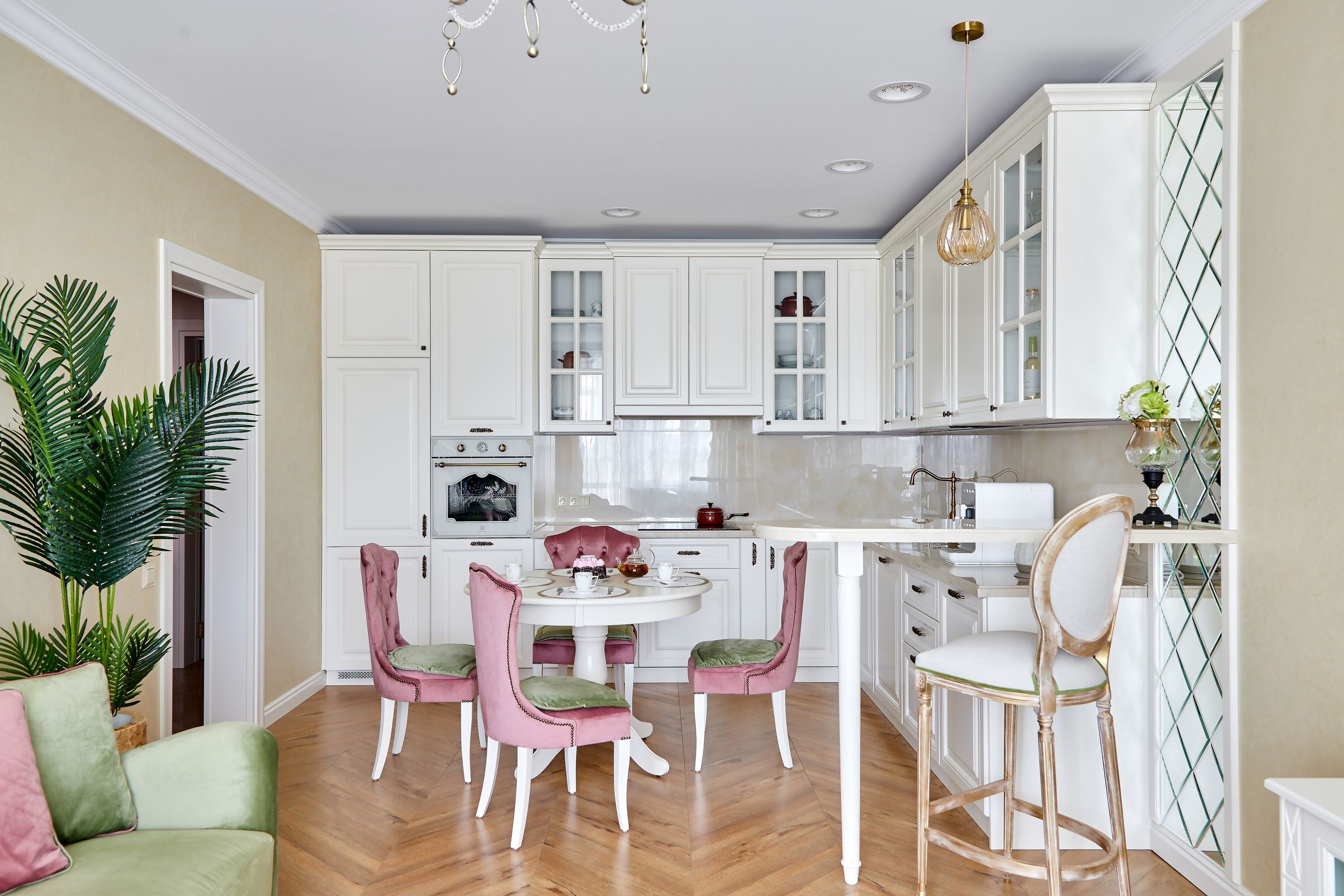 Реализованный проект дизайнера Юлии Петрухиной. Интерьерный фотограф Краснодар. Галина Ладыгина