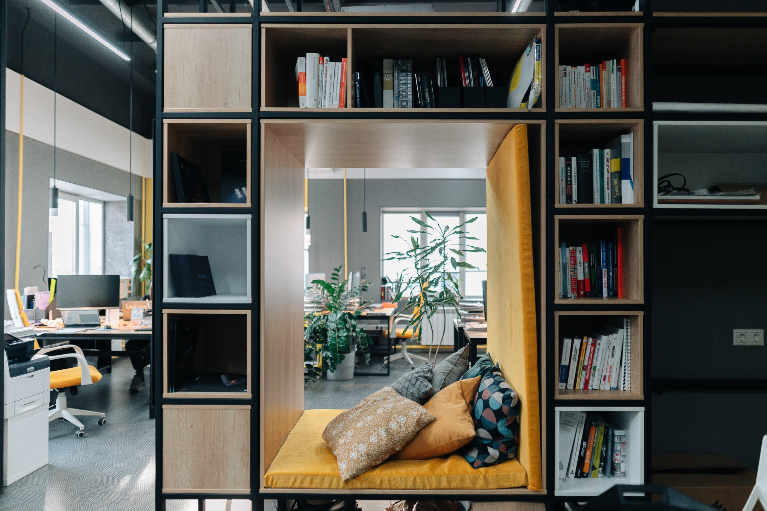 Ledvizor. Репортажный фотограф Красноярск Алекс Чампакхам