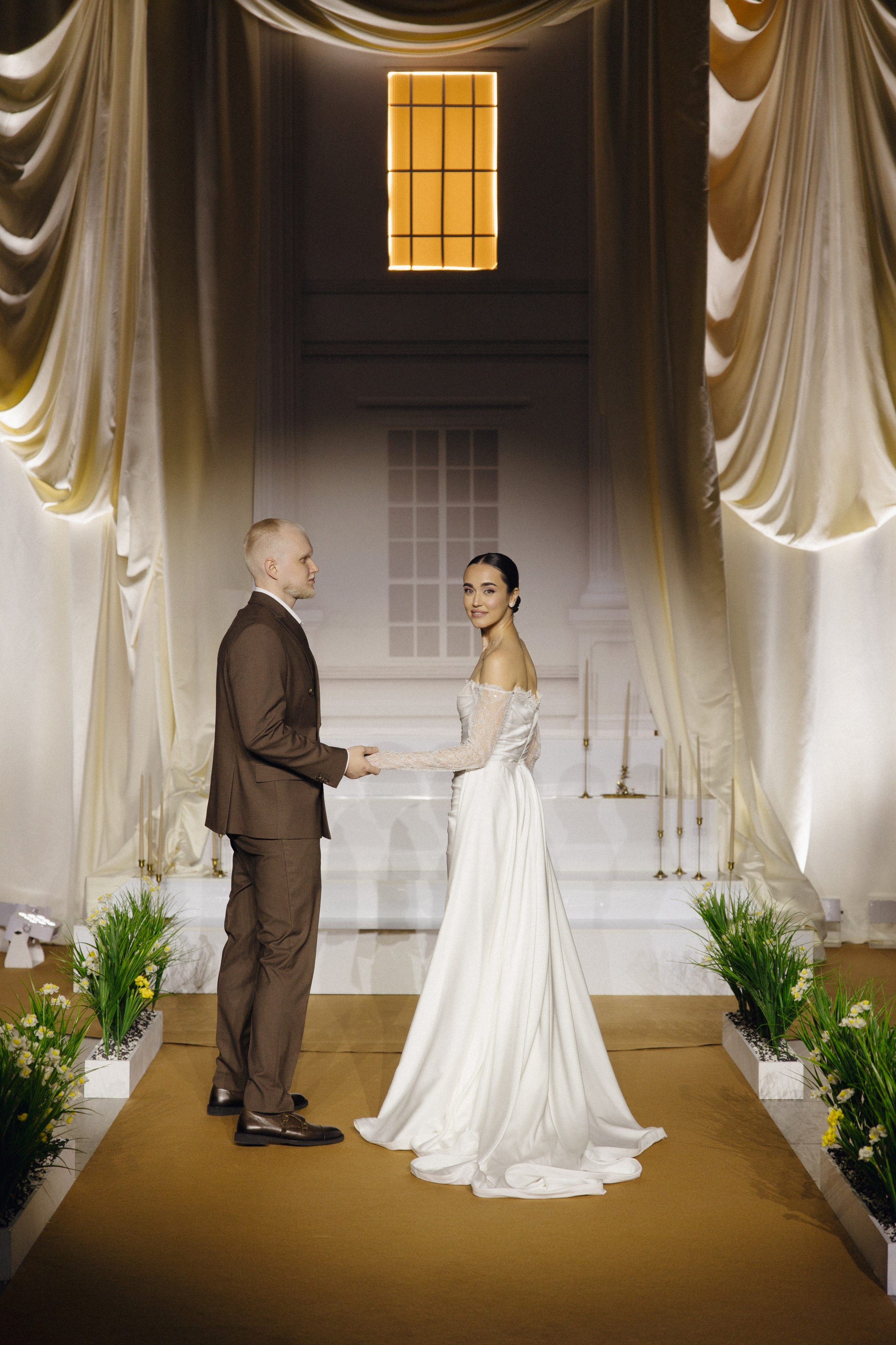 Даниил и Регина. Свадебный фотограф Марусина Катерина