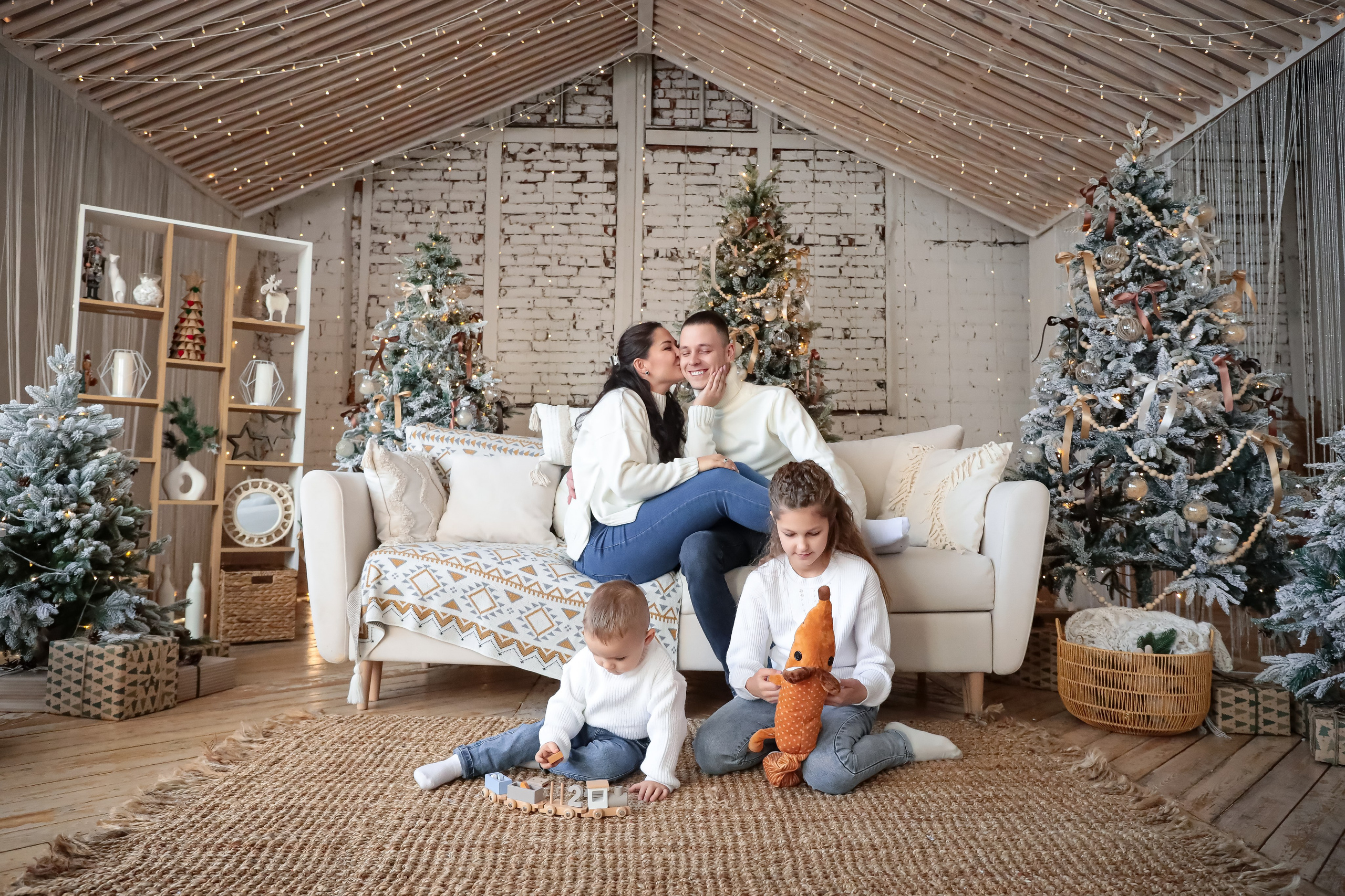 НОВОГОДНИЕ ФОТОСЕССИИ. Фотограф г. Хабаровск. Семейные и индивидуальные съёмки