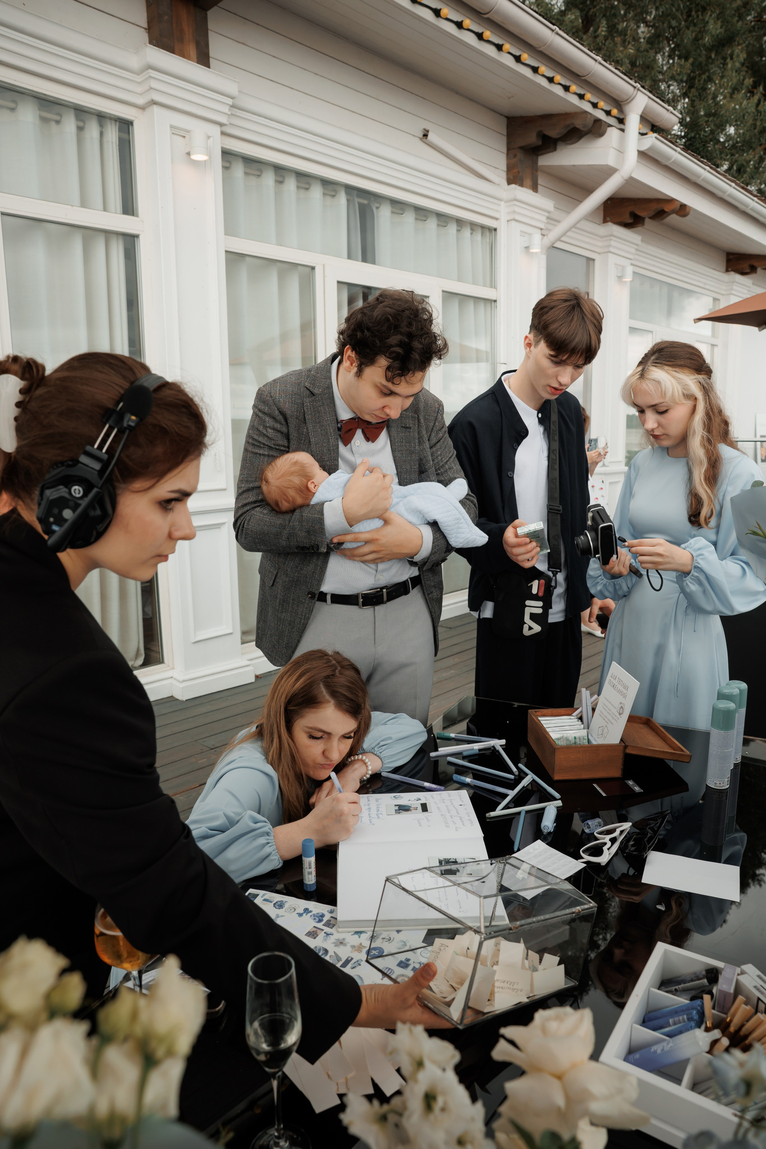 Свадебная фотосессия в отеле Сенешаль. Свадебный и репортажный фотограф (Москва, Королев и другие)