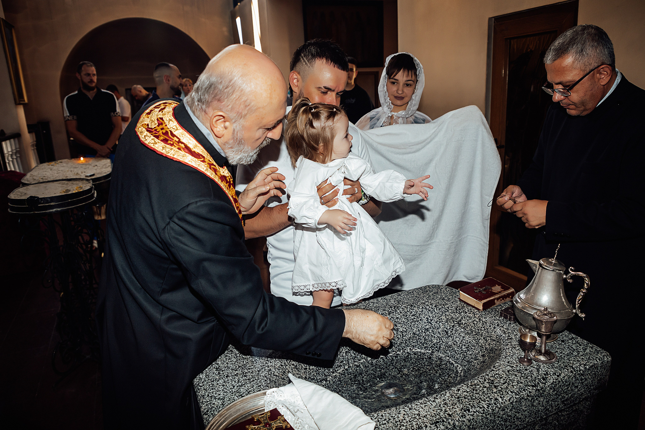 Крещение. Армянская церковь. Https://malovafoto.ru