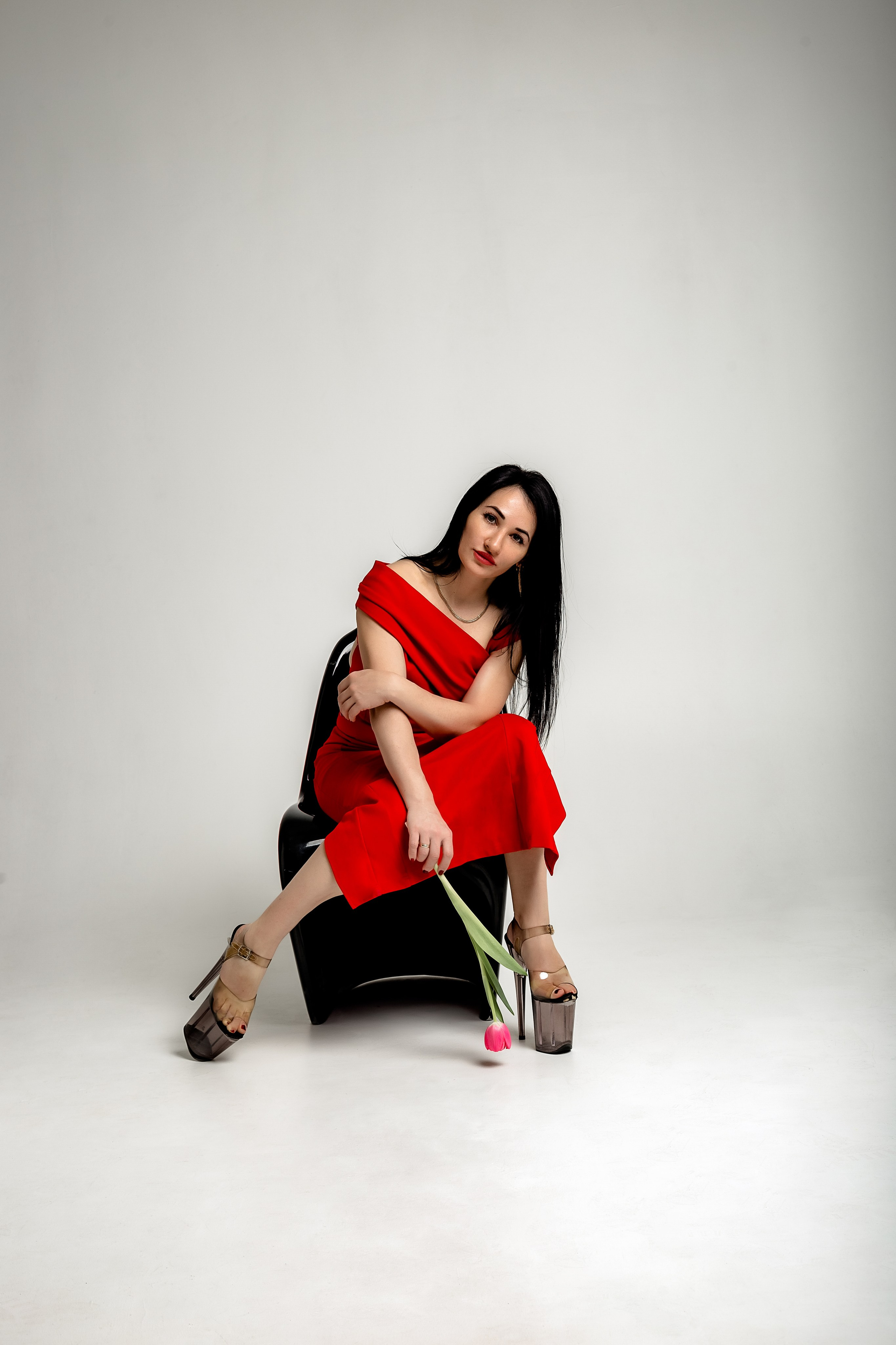 Людмила. Https://malovafoto.ru