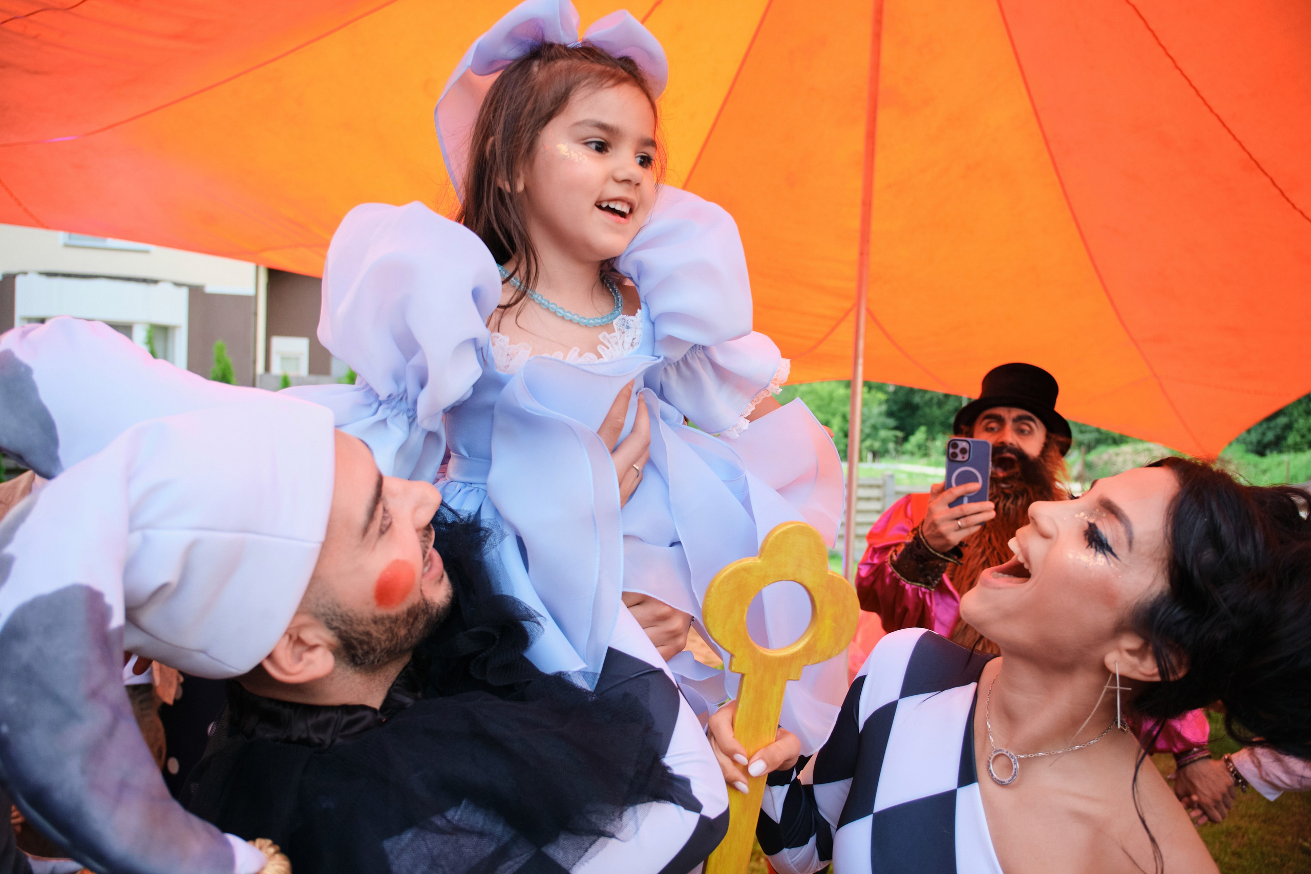 Фотосъёмка детского дня рождения Арианы. Репортажный фотограф Дмитрий Литвинский. Минск, Беларусь, мир