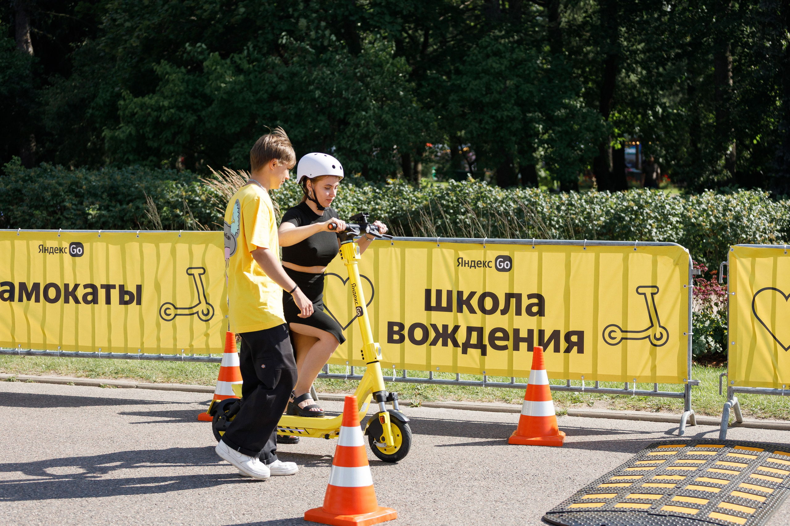 Яндекс Самокат. Свадебный и репортажный фотограф в Санкт-Петербурге Николай Голованов