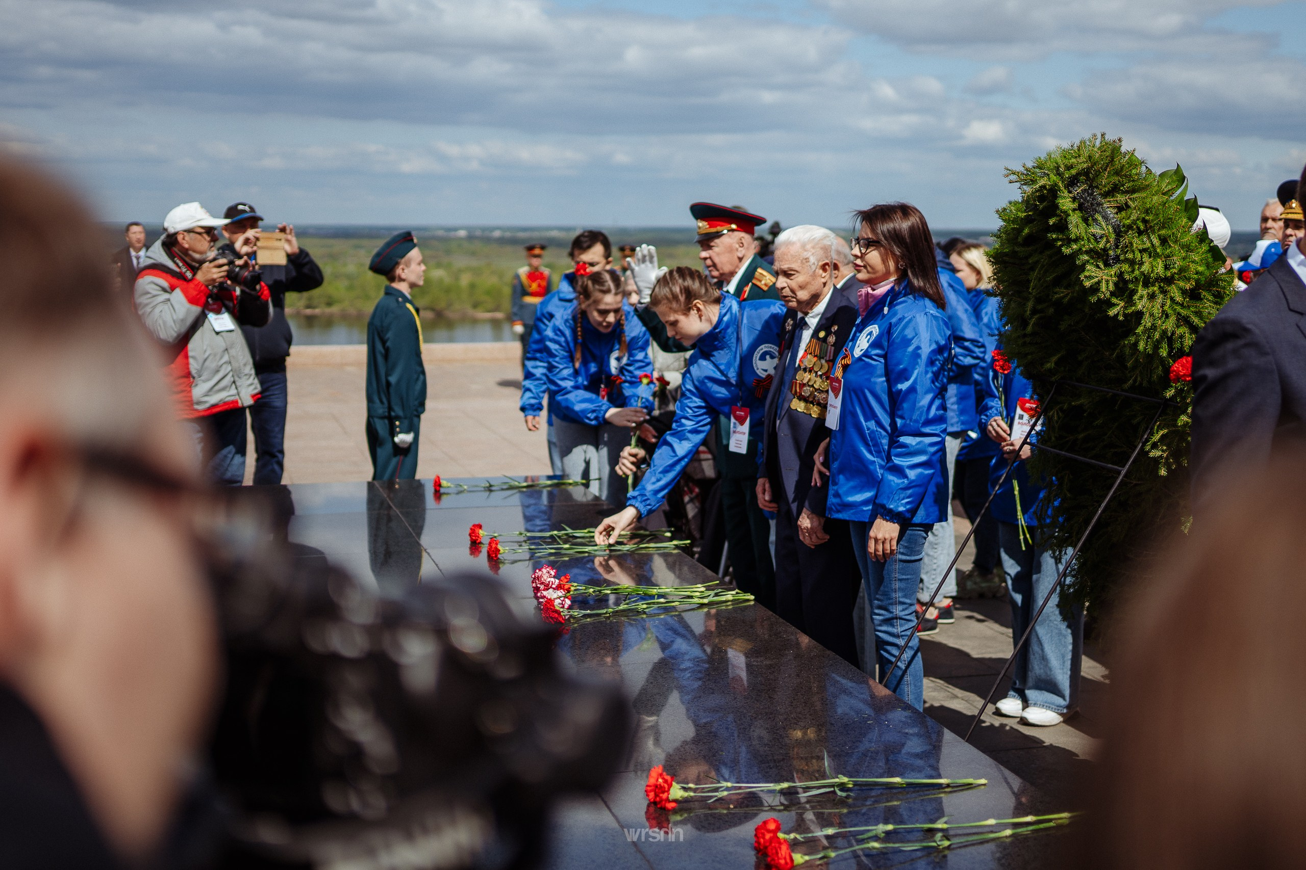 9 мая · Волонтеры Победы. Владимир Вершинин, тот самый свадебный видеограф