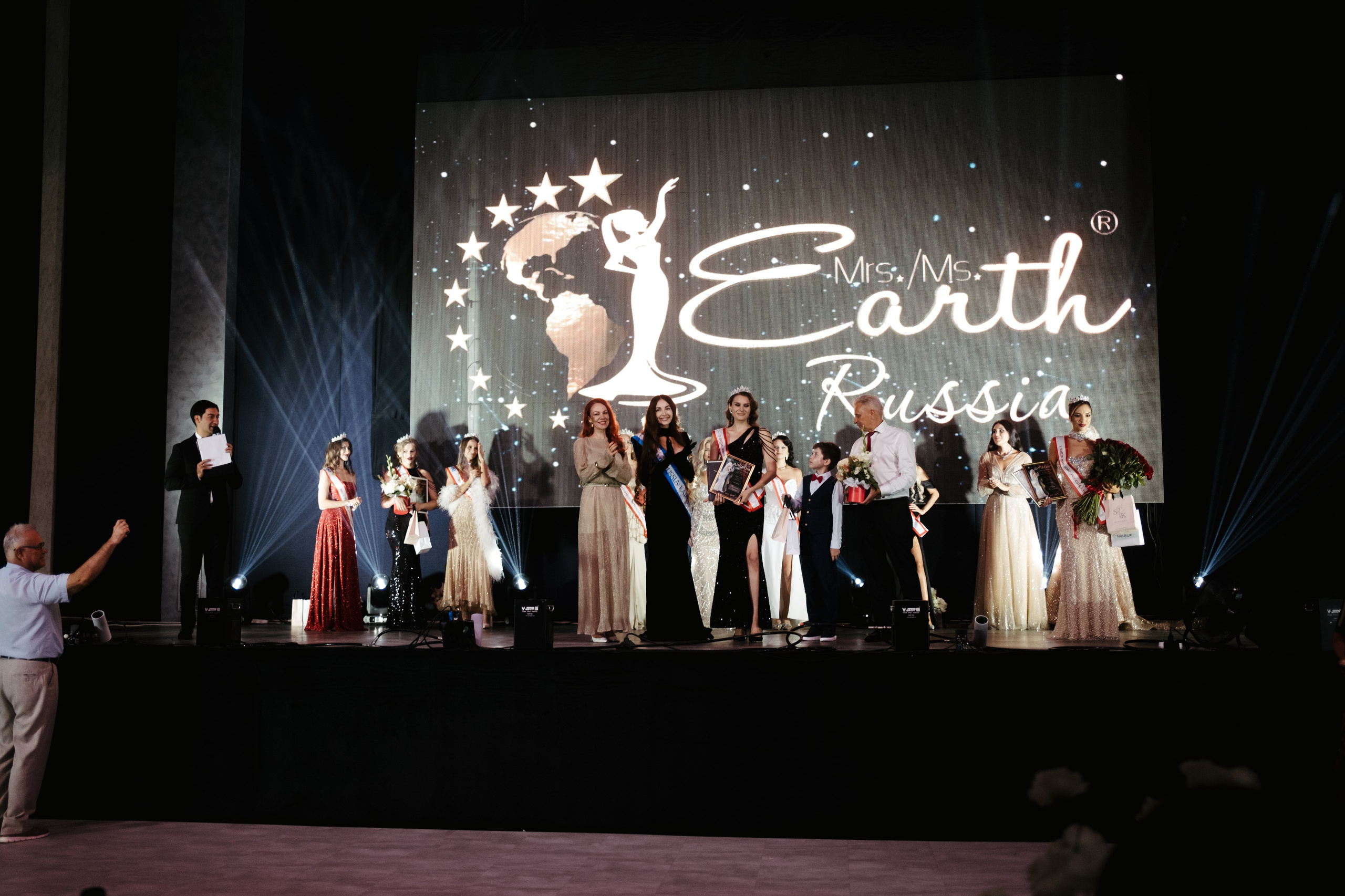 Мисс и Миссис Россия Земли Краснодар 2025 программа. Свадебный и репортажной фотограф Денис Ожигин в Краснодаре и Краснодарском крае