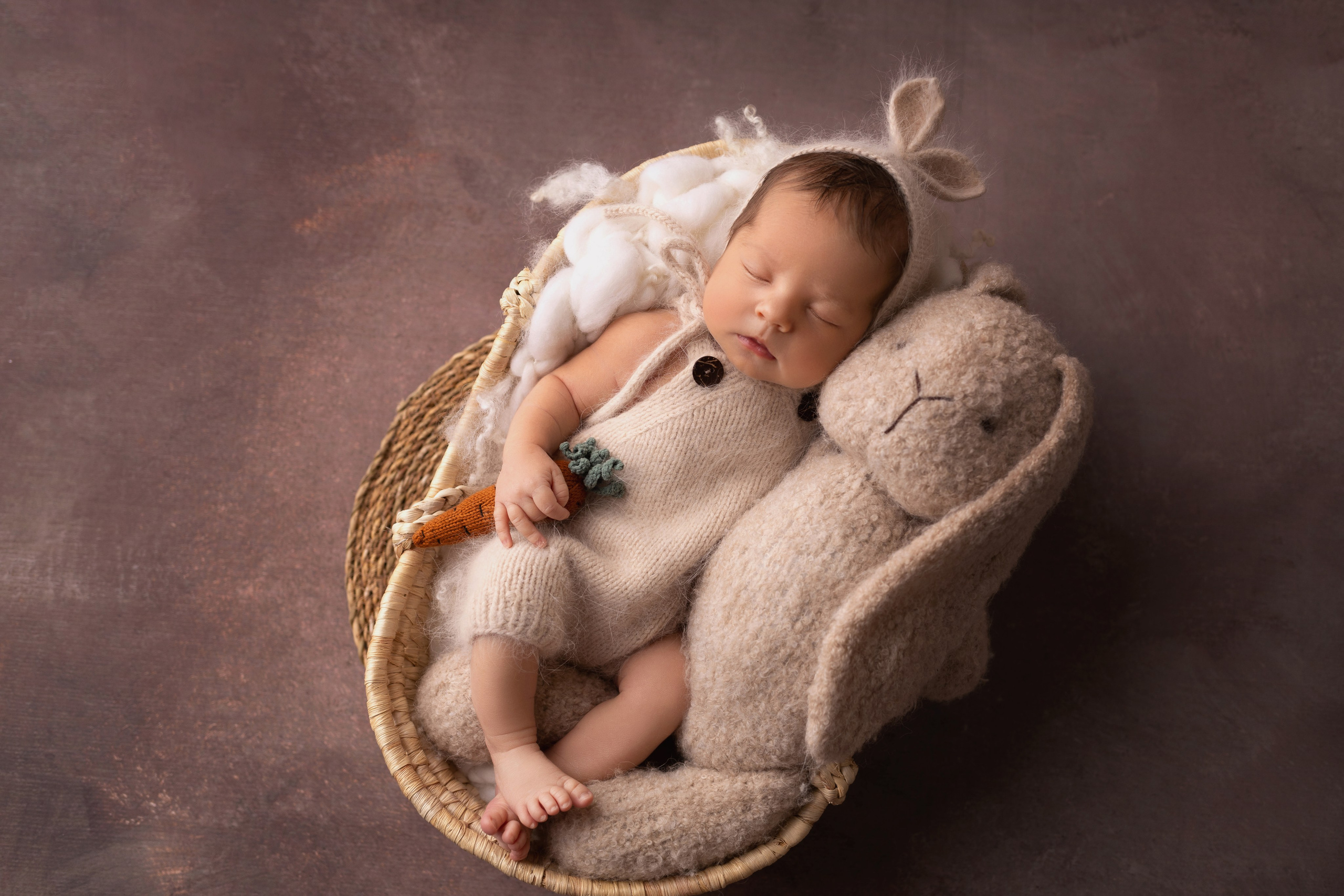 Классическая фотосессия малыша. Фотограф новорожденных малышей в Омске и Омской области Эльвира Камаева
