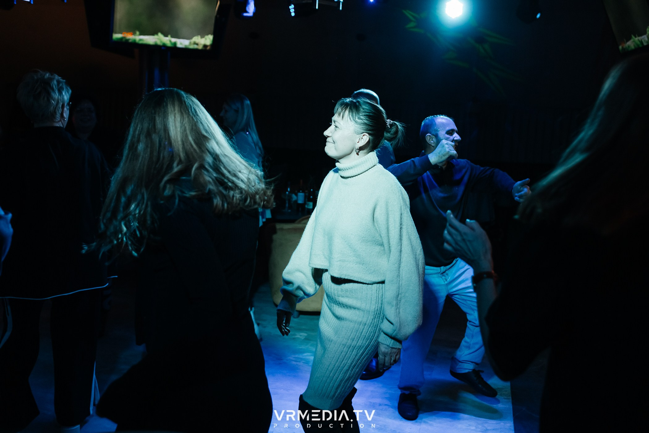 Открытие караоке-зала в «Империи»