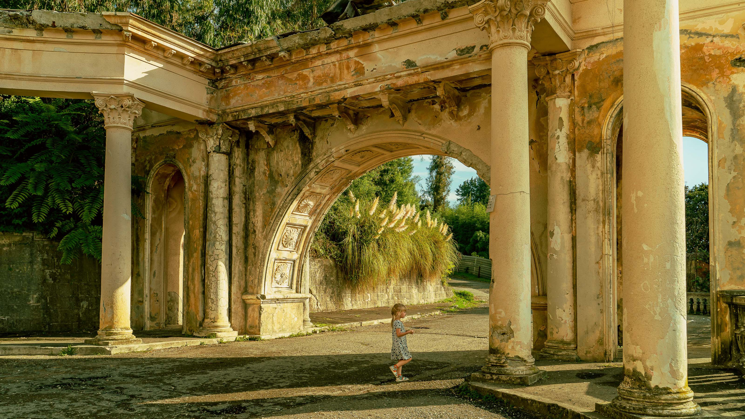 Абхазия другая, с гидом-фотографом. Фотограф в Сочи Елена Лисотина. Фототуры в Сочи