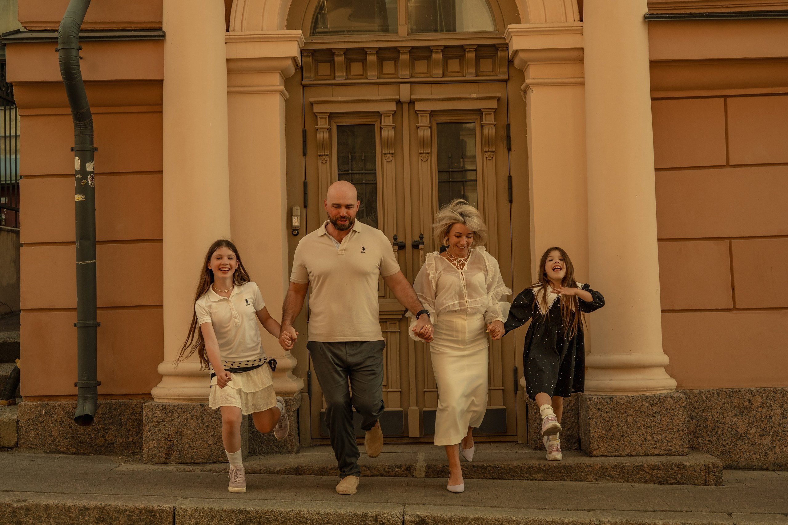 Выборг прогулка. Ольга Брайт Семейный и Контент Фотограф в Санкт-Петербурге