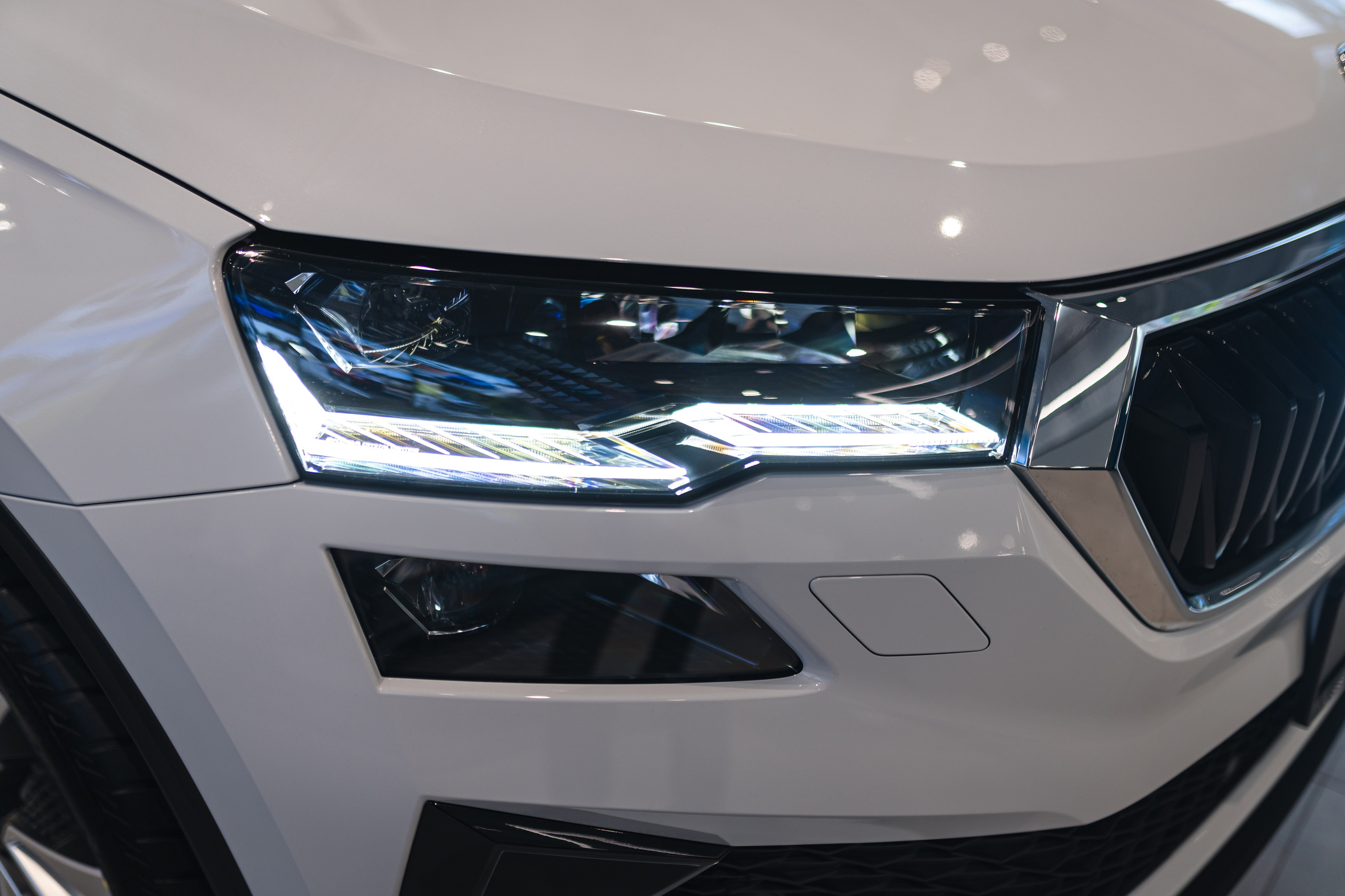 Skoda Dealership. Чен Станислав | Автомобильный фотограф | Алматы, Казахстан