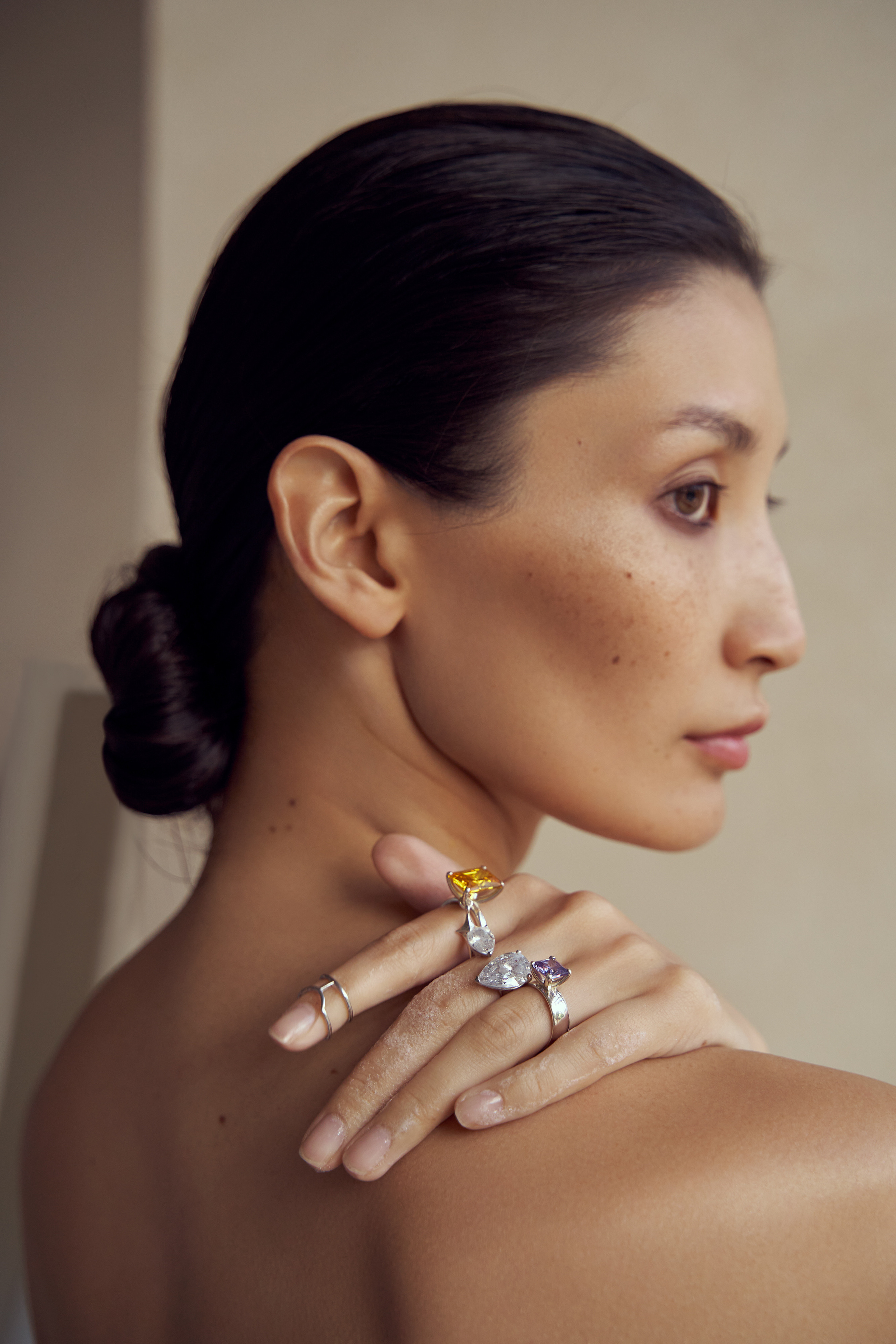 Современная фотосъемка для брендов украшений