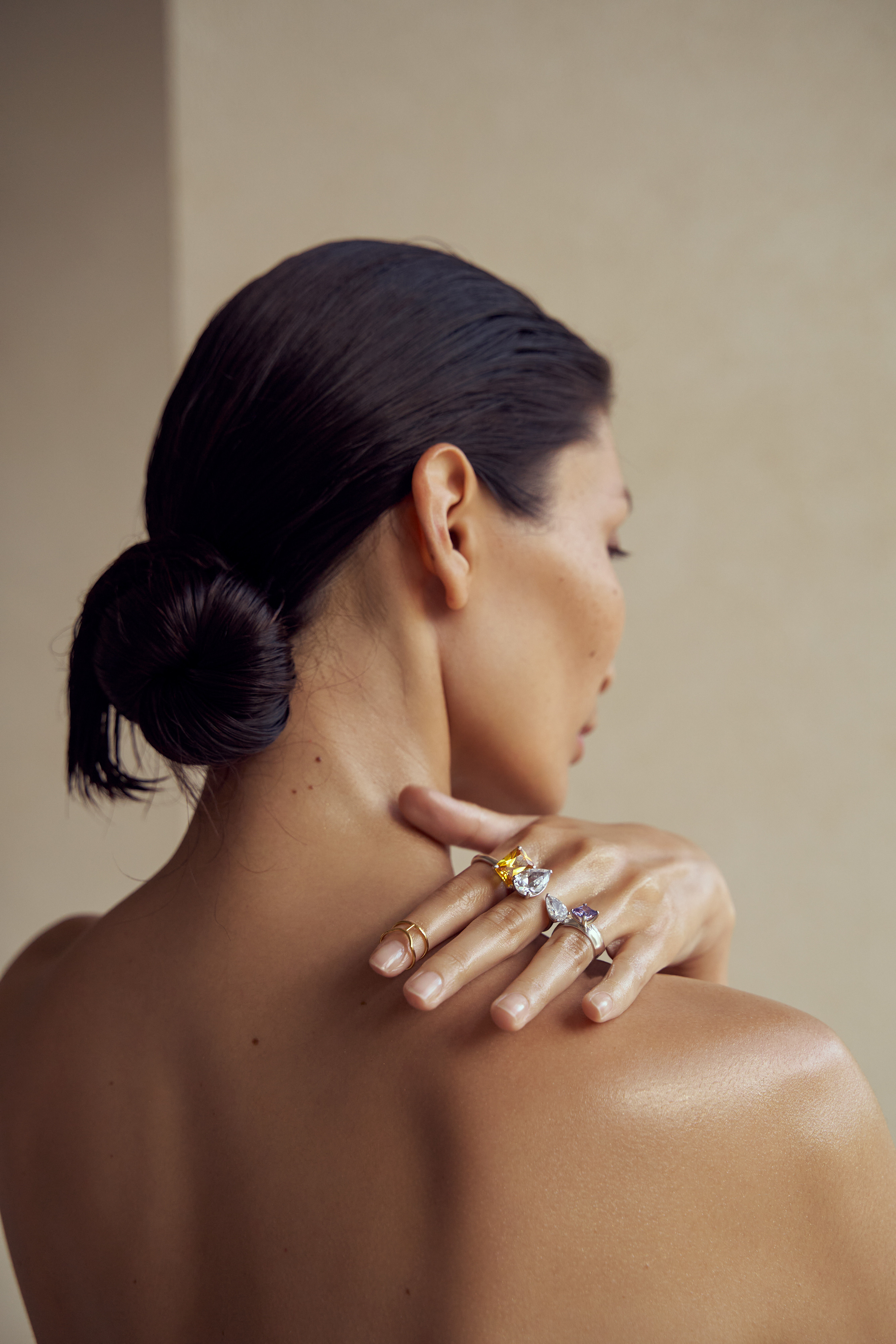 Современная фотосъемка для брендов украшений