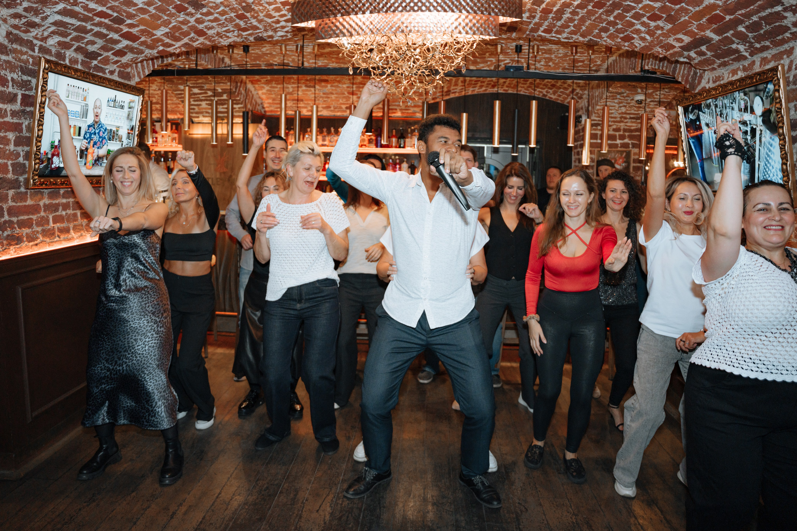 Вечеринка Андрэ, бачата, Джинотека. Портретный фотограф в Санкт-Петербурге Дмитриева Наталия