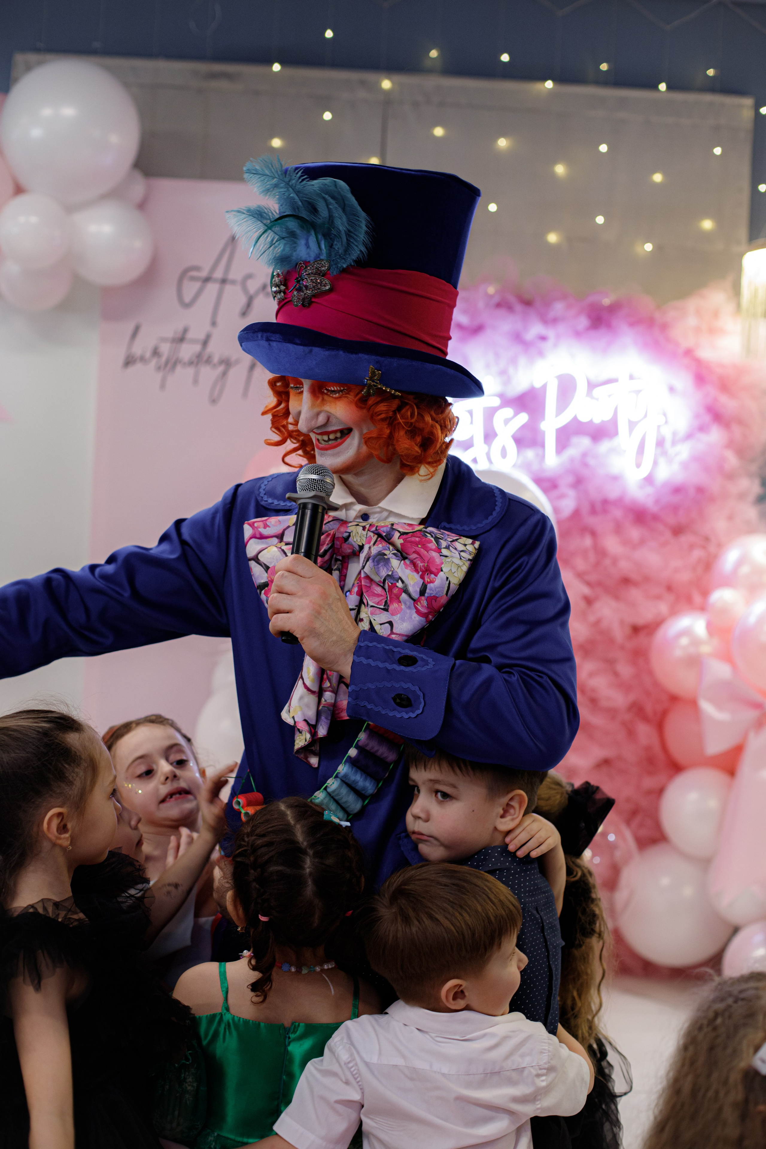 ASIA'S BIRTHDAY PARTY. Photokarish