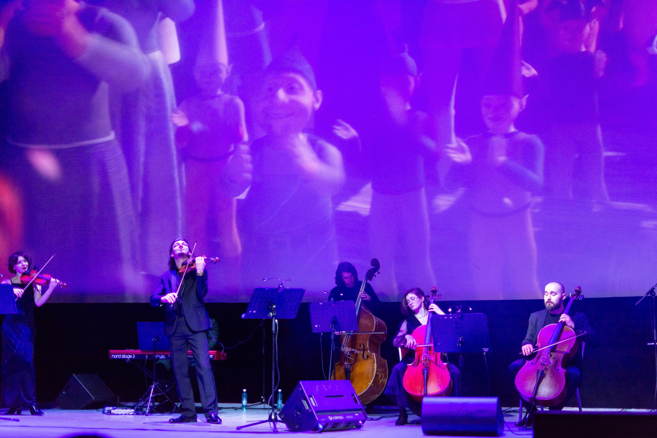 Концерт оркестра Cinematica. Репортажный фотограф в Новосибирске