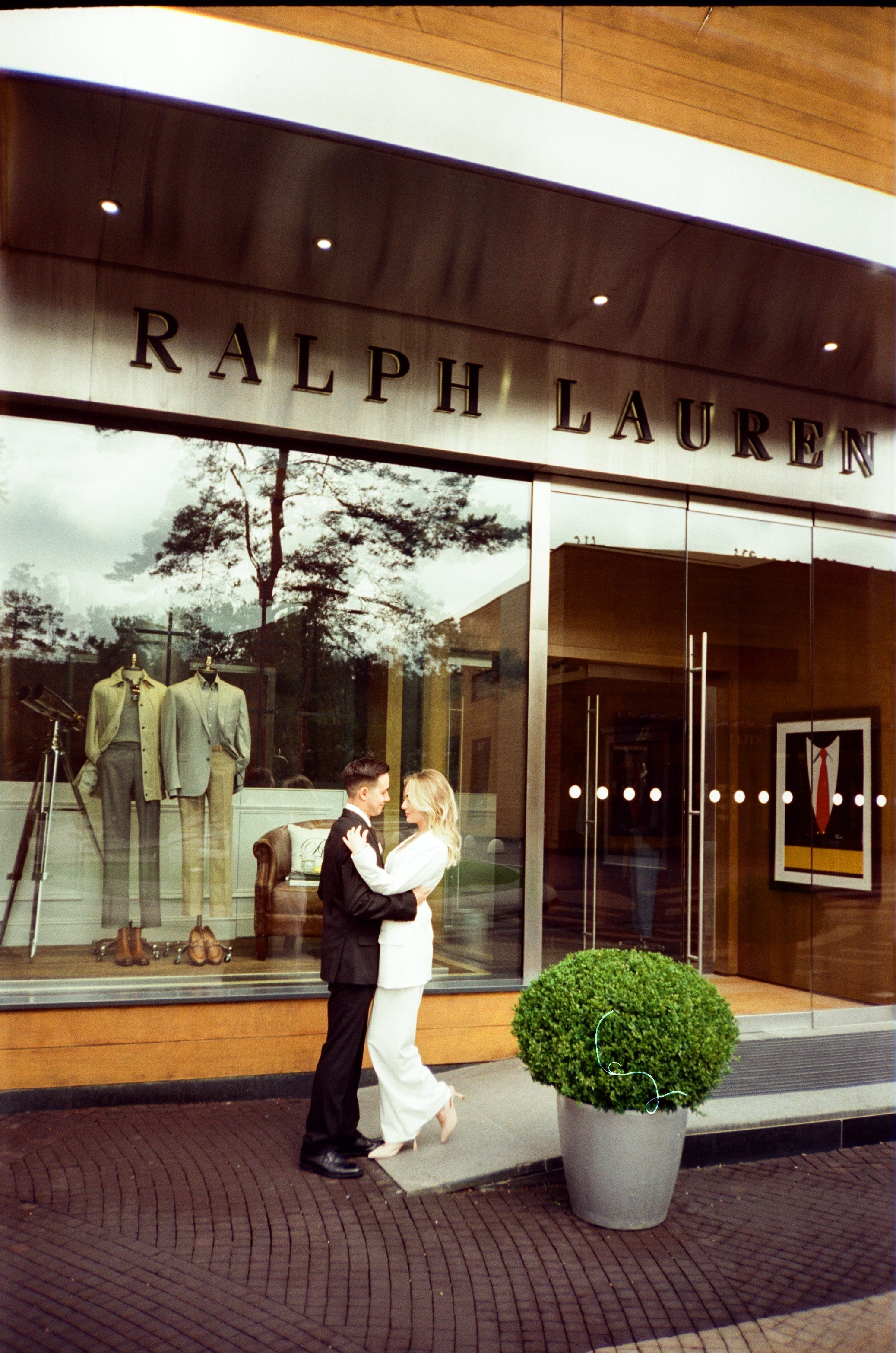 Роспись и прогулка в ЗАГС Барвиха Luxury Village