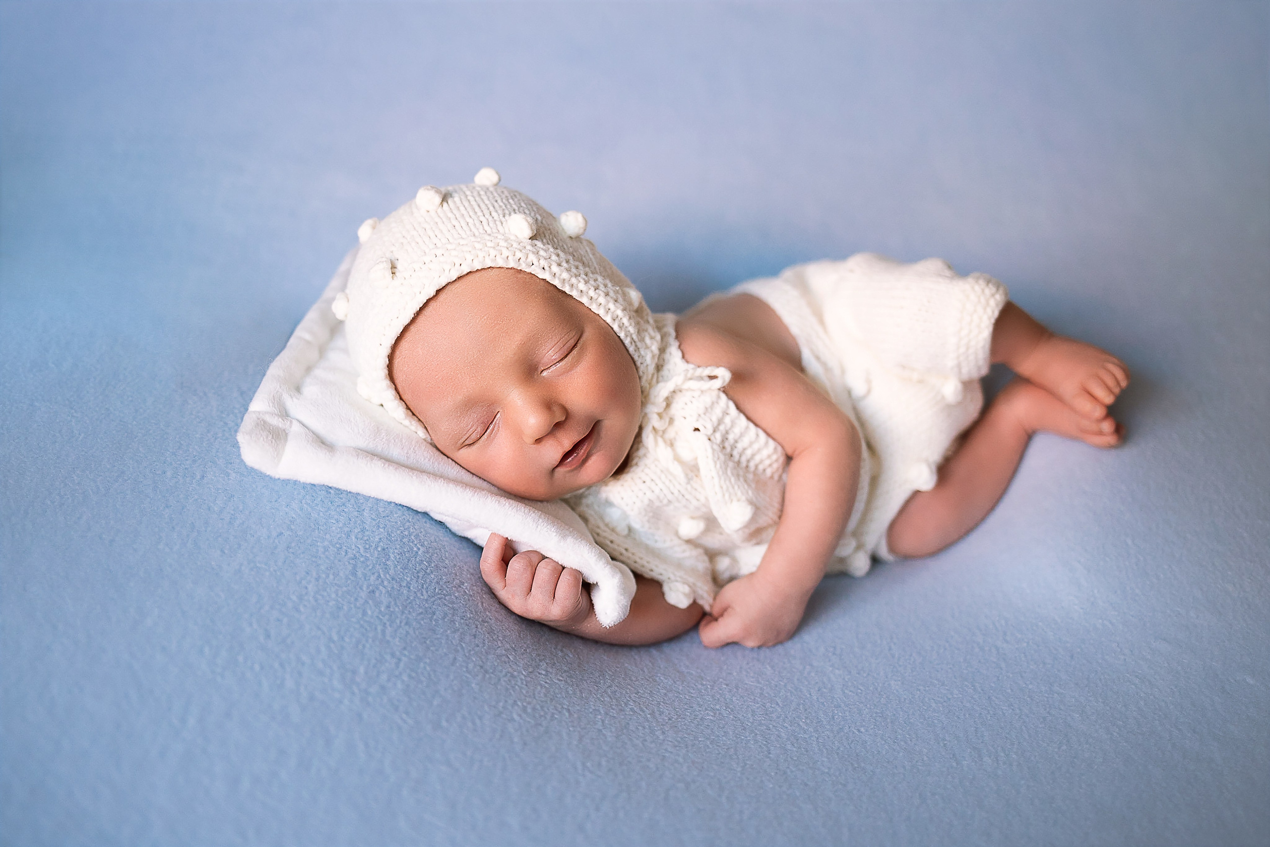 Фотосессия новорожденного. Фотограф новорожденных в Новосибирске