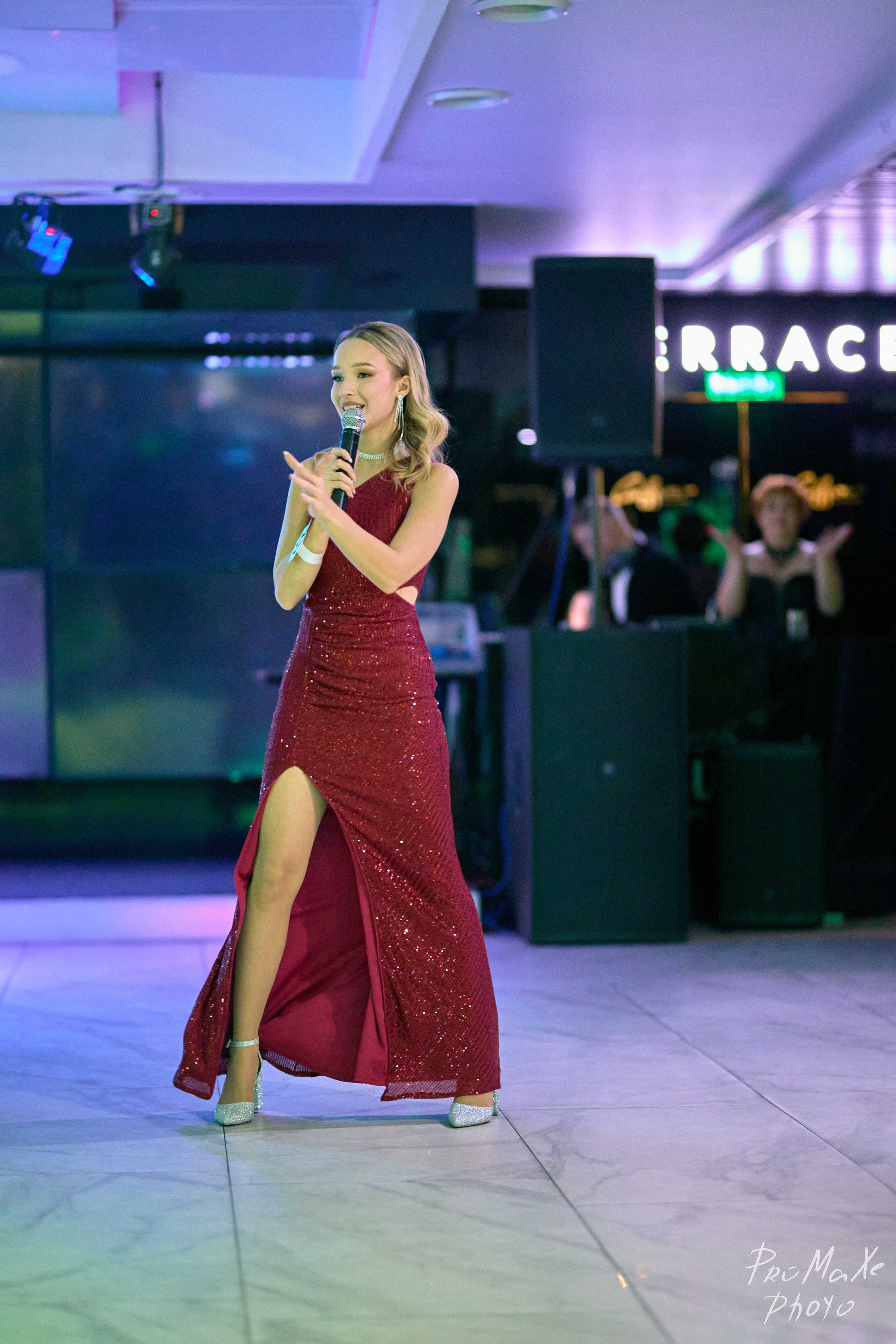 Зал КРАСА МАСС-МЕДИА ЧУВАШИИ. Владимир Суздалов (ProMaXe) — Портретный фотограф, тематические фотосессии в Чебоксарах