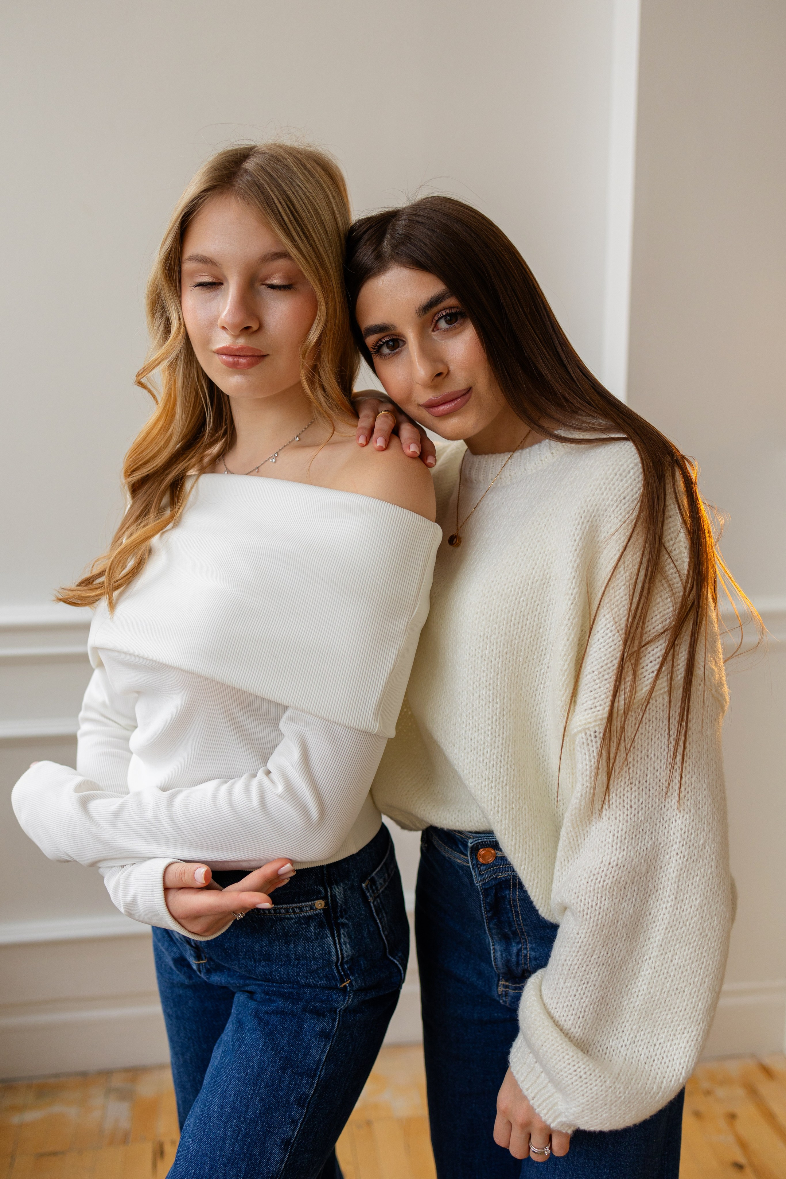 Мама и дочки. Привет! Меня зовут Эльвира, я фотограф в Екатеринбурге