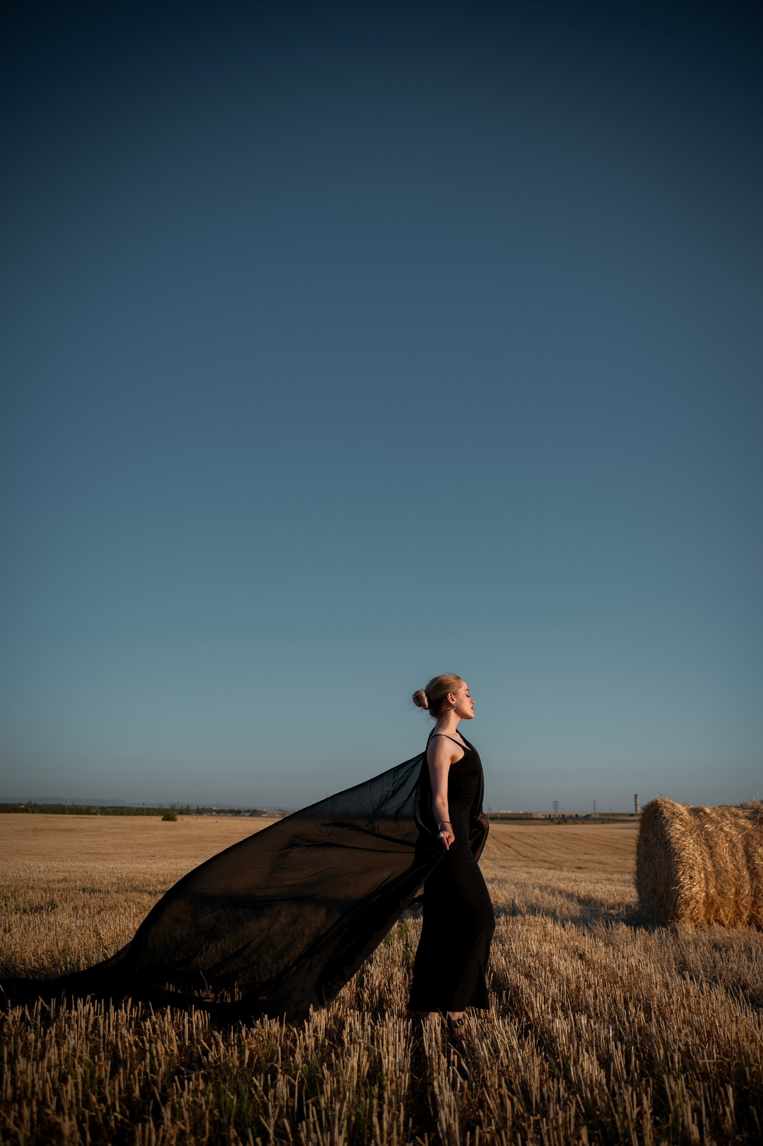 Стога. Настя. Ваш фотограф в Крыму