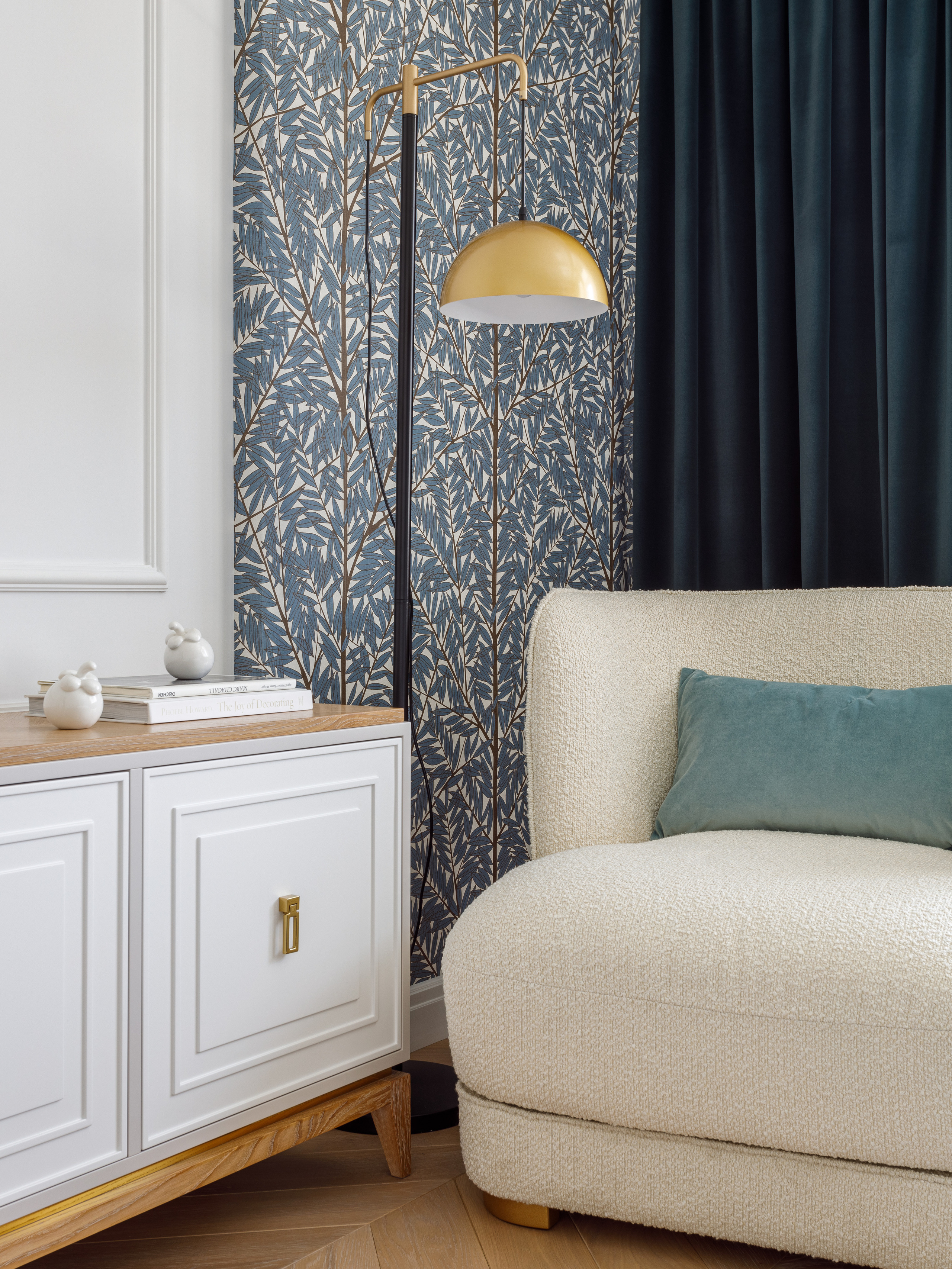 Студия HomeBox: Дом в подарок родителям в с. Рамено. Интерьерный фотограф Дима Птицын и стилист Дарья Копылова