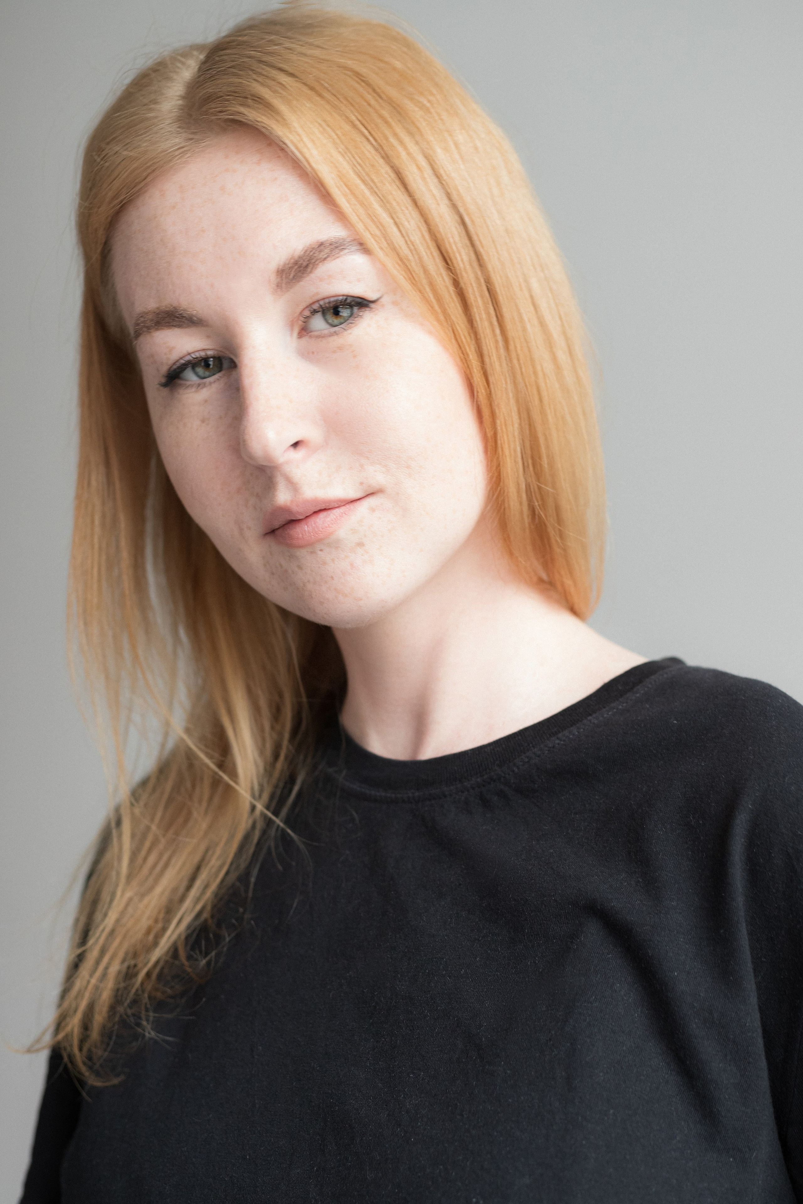 Валерия. Фотограф в Тюмени Даша Михнова. Портреты, фотопроекты, фотодни