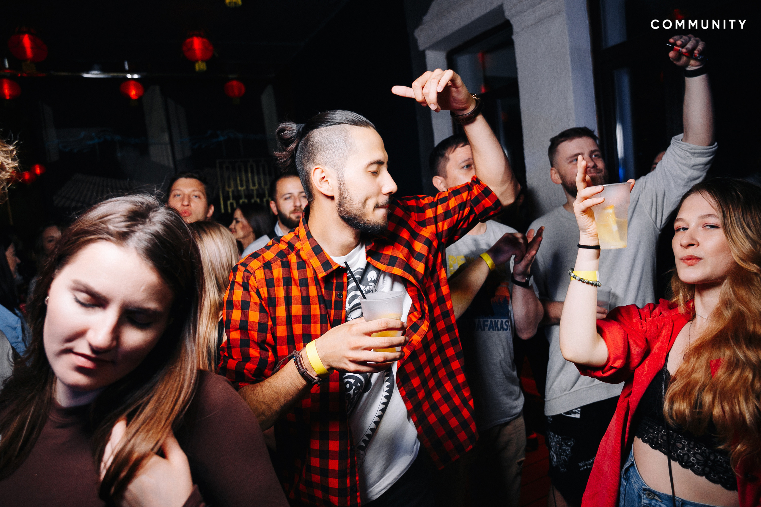 COMMUNITY. Фотограф в Хабаровске Швендых Рудольф