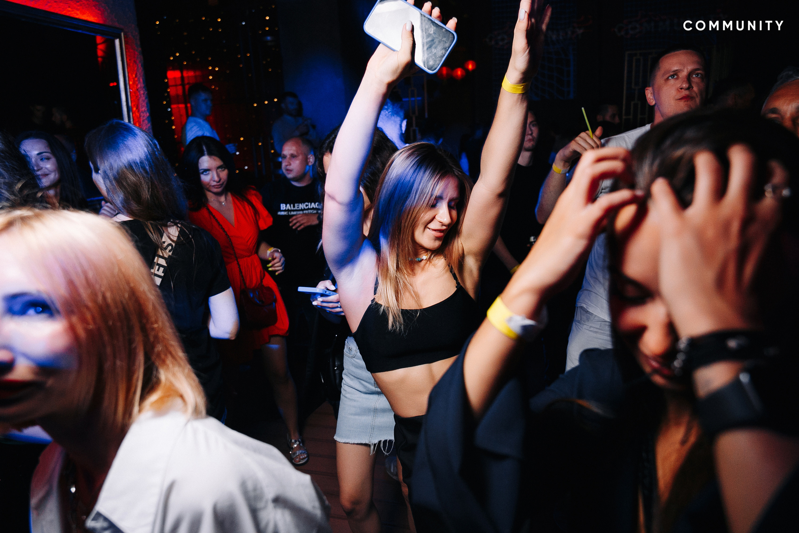 COMMUNITY. Фотограф в Хабаровске Швендых Рудольф