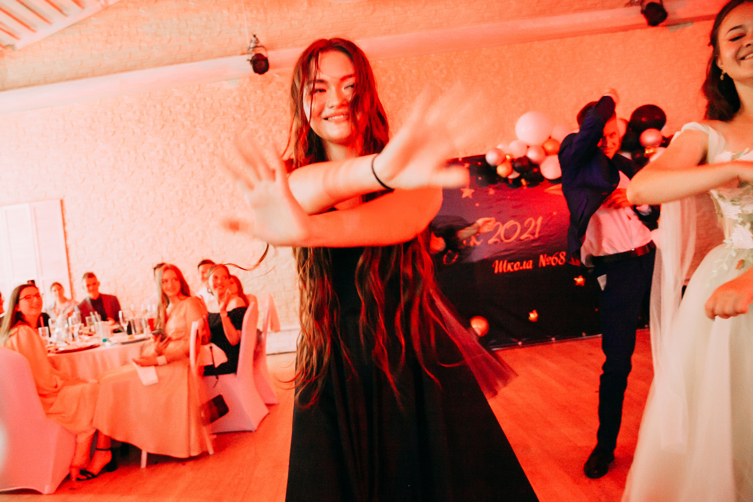 Выпускной 68 школа Хабаровск. Фотограф в Хабаровске Швендых Рудольф