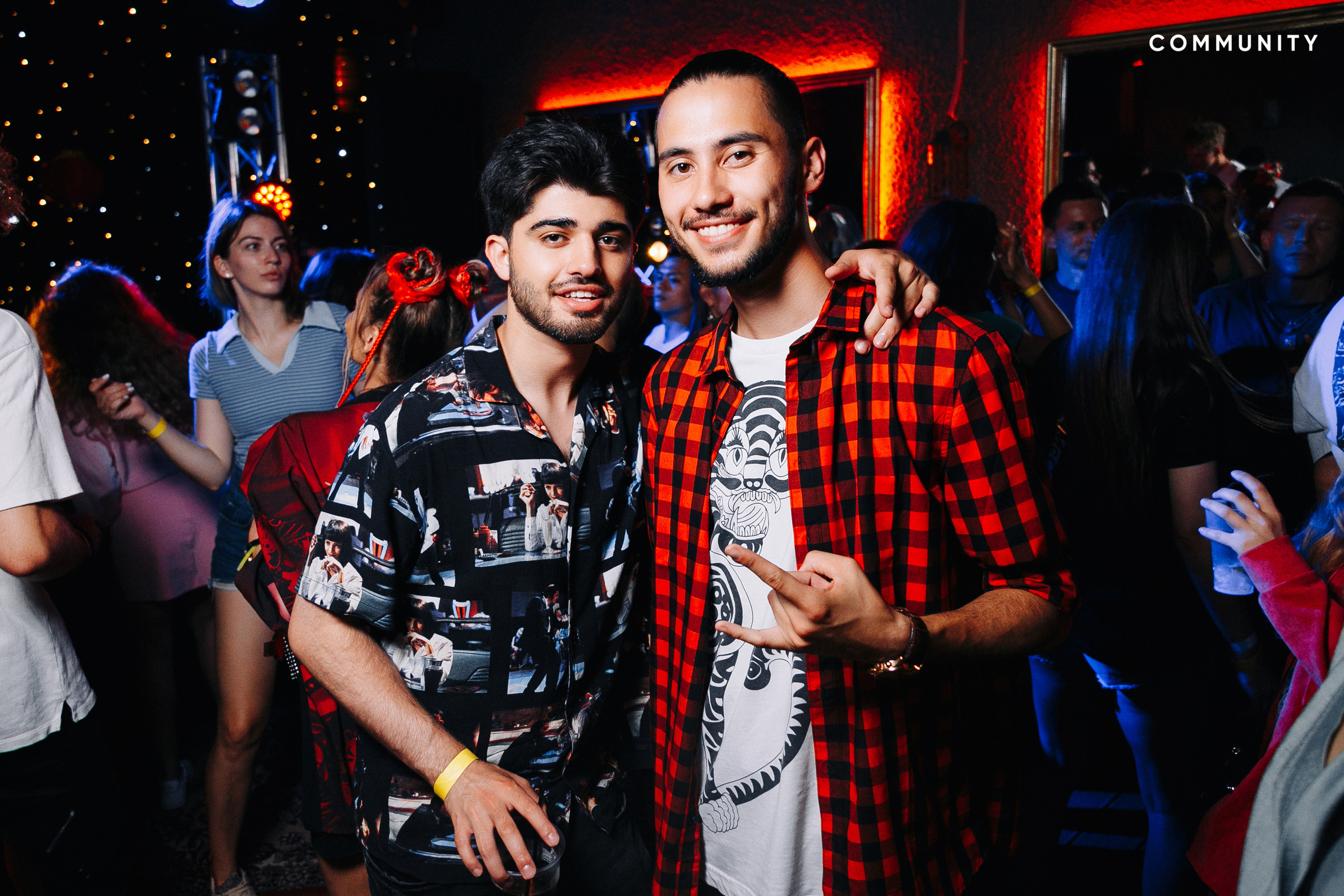 COMMUNITY. Фотограф в Хабаровске Швендых Рудольф