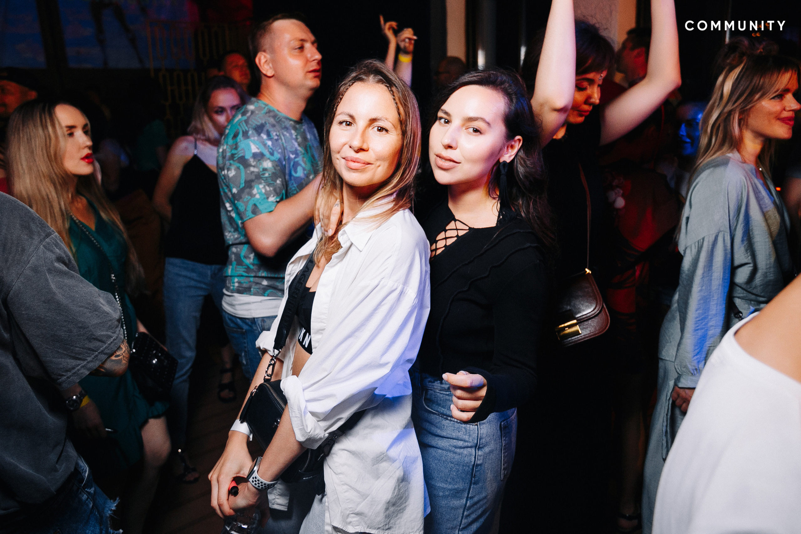 COMMUNITY. Фотограф в Хабаровске Швендых Рудольф