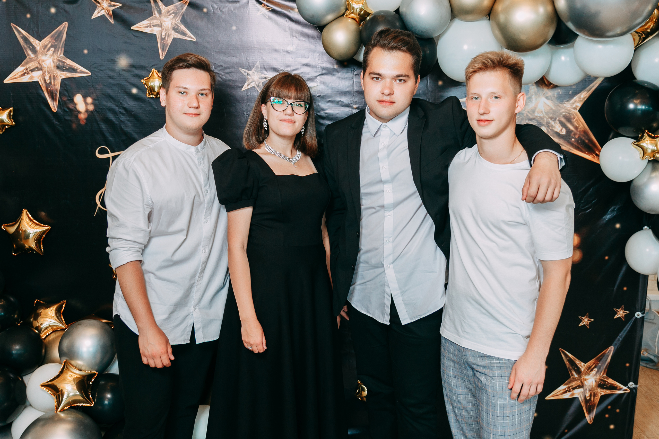 Выпускной 68 школа Хабаровск. Фотограф в Хабаровске Швендых Рудольф