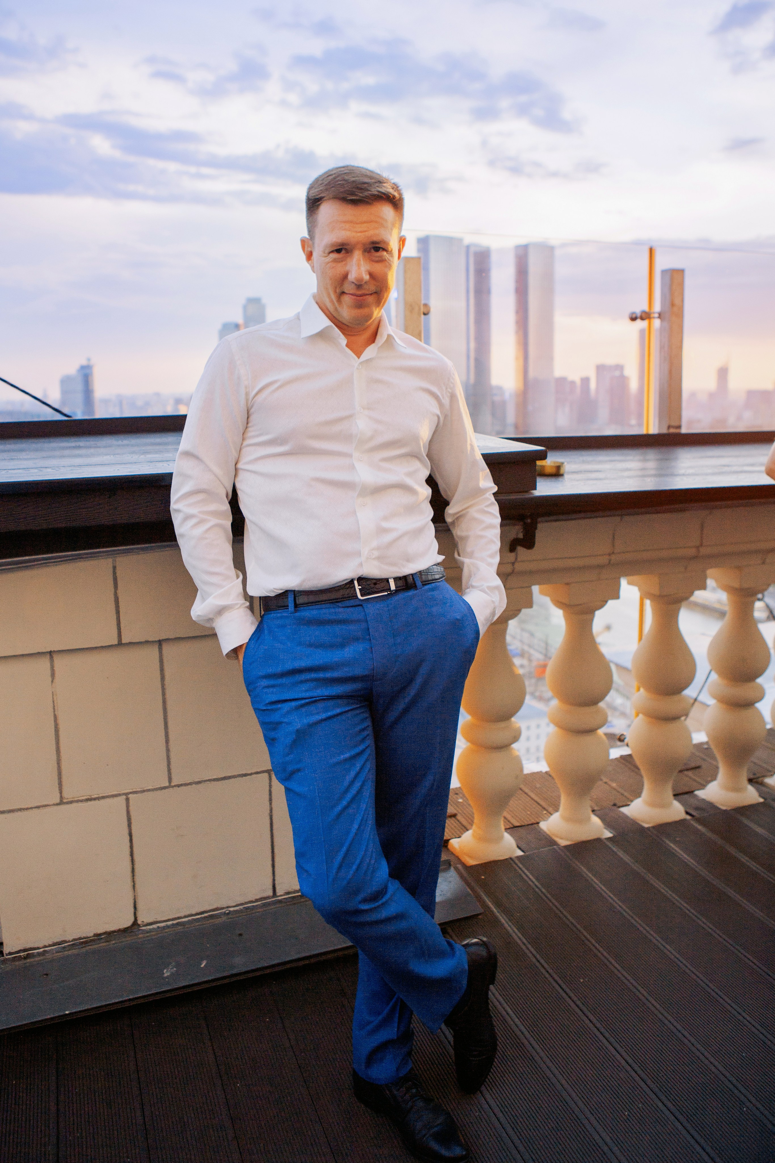 Утро невесты и фотосессия в гостинице radisson collection hotel moscow бывшая гостиница украина. Фотограф Ольга Ефремова