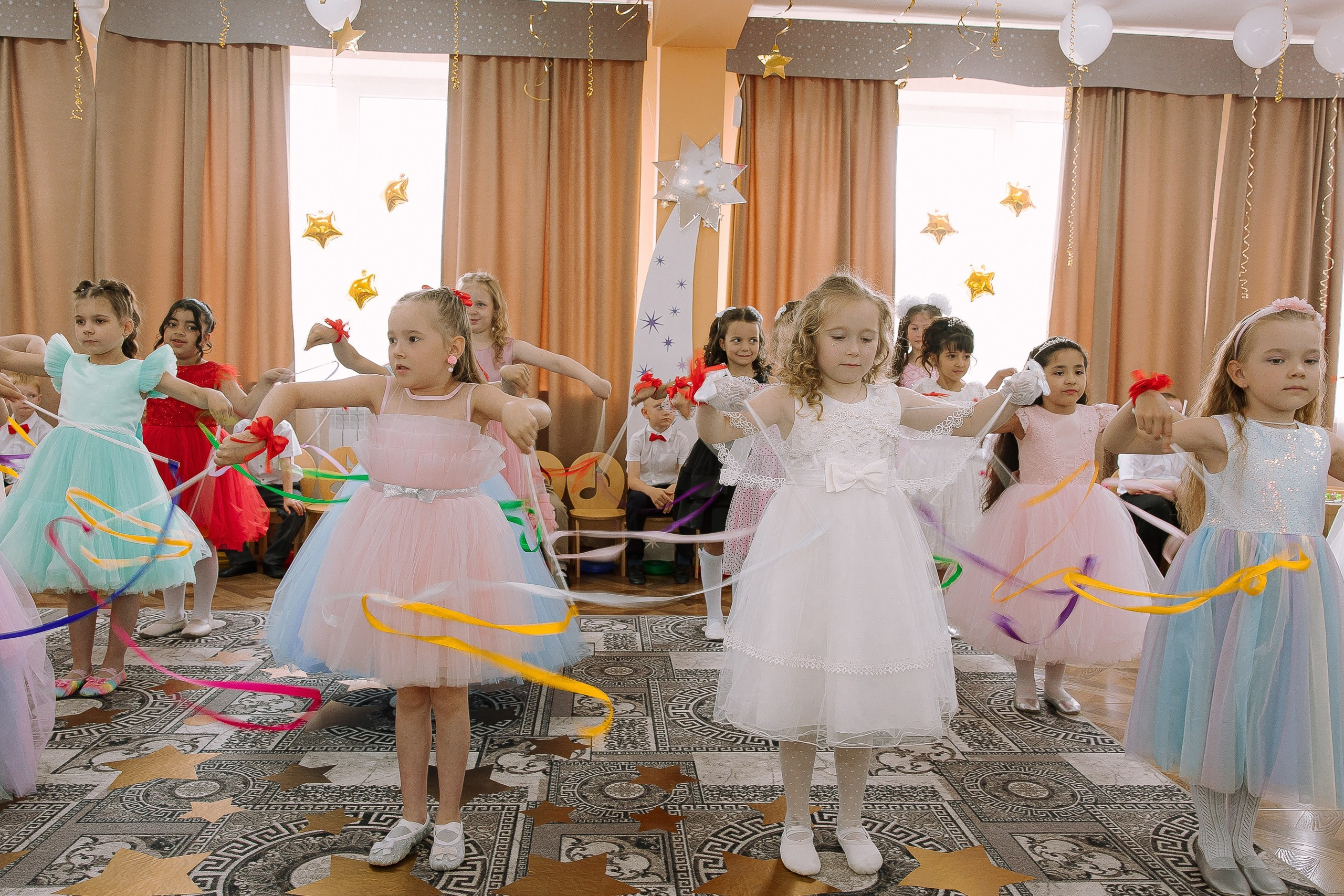 Выпускной в ДС 26. Выпускные альбомы Натальи Бутко: Новороссийск, Анапа, Геленджик