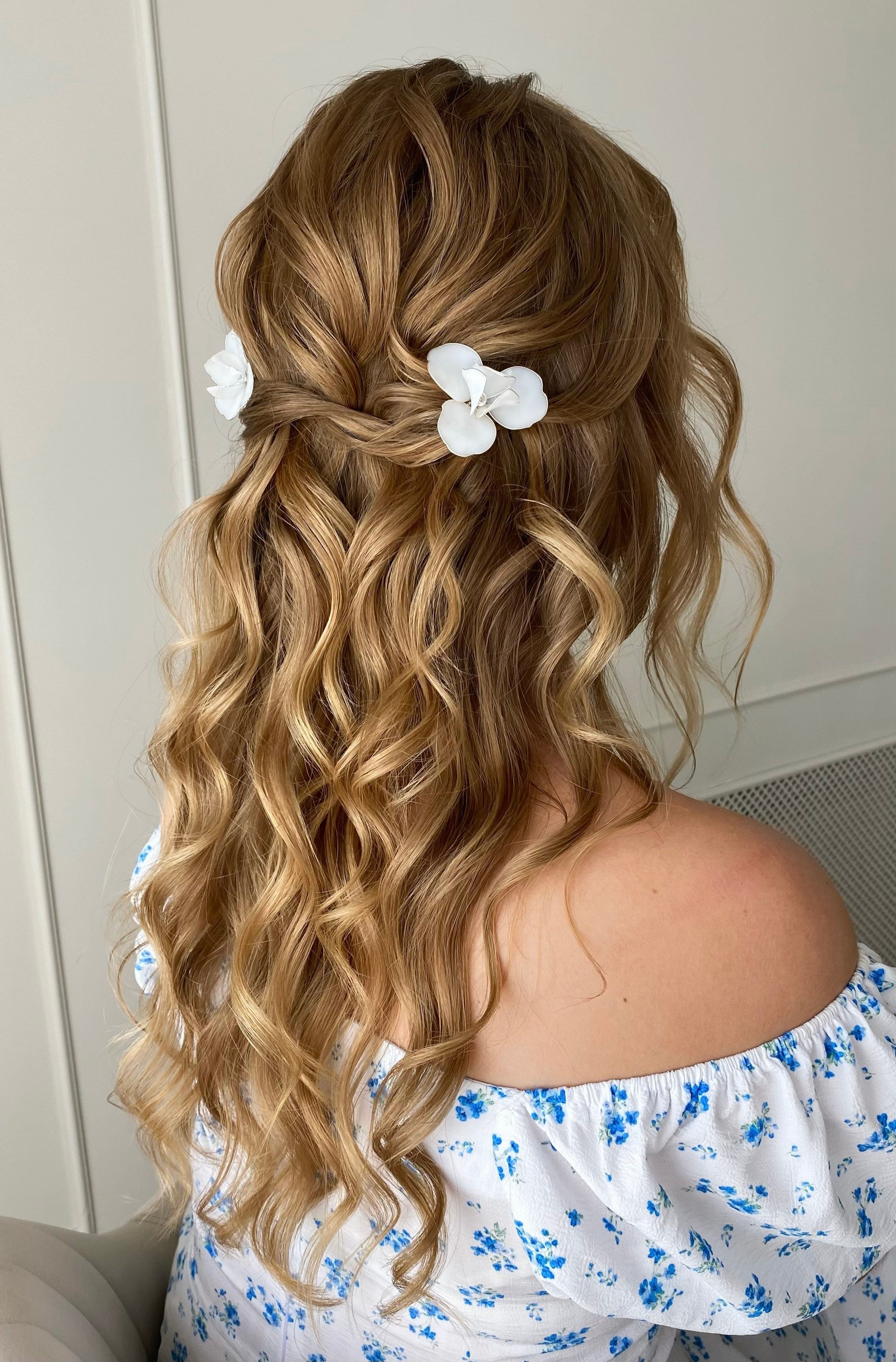 Локоны. Свадебный стилист по прическам и макияжу в Ростове-на-Дону Даниэла Дар