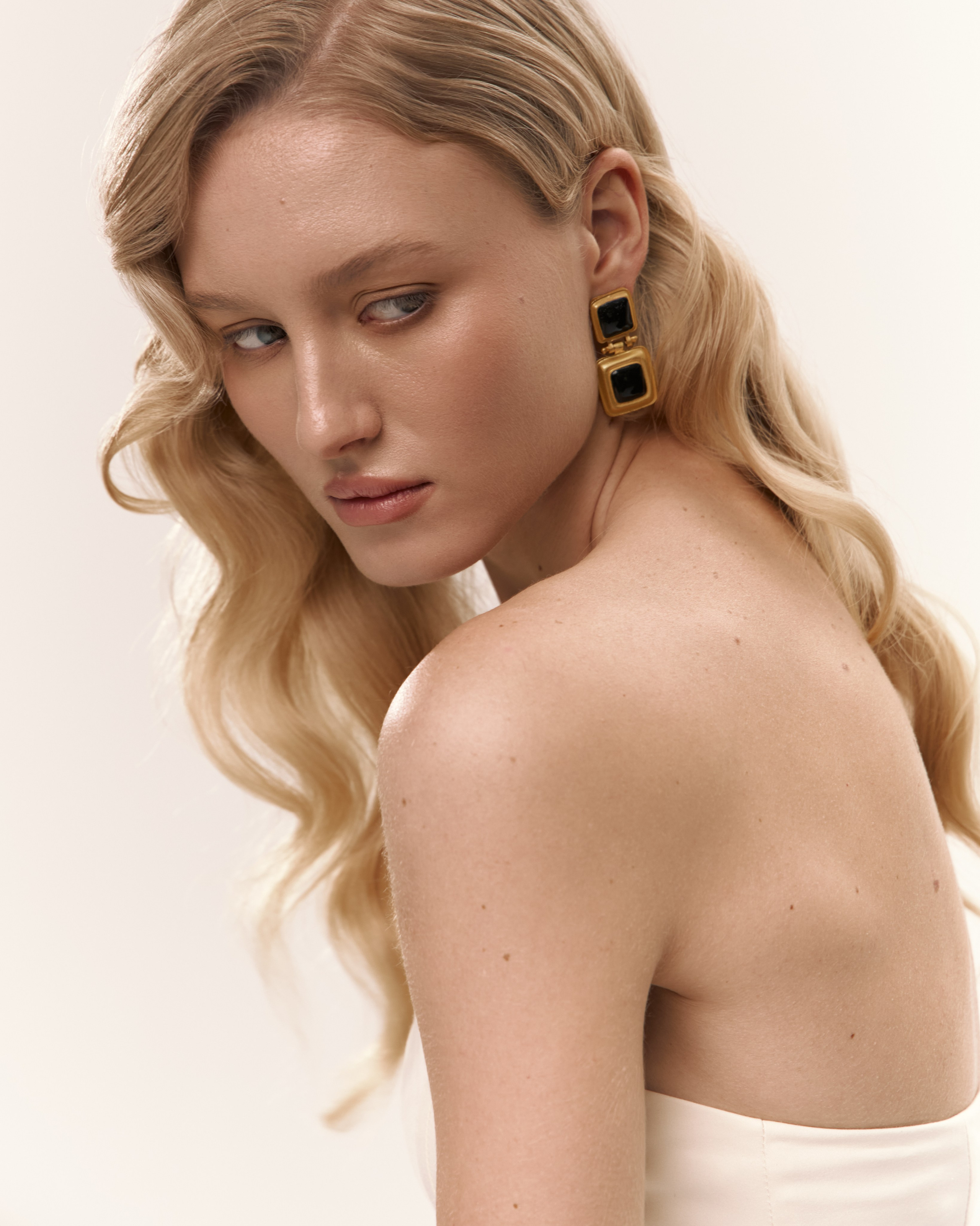 LOOKBOOK. Фотограф для брендов из Санкт-Петербурга Элина Каспаравичюс