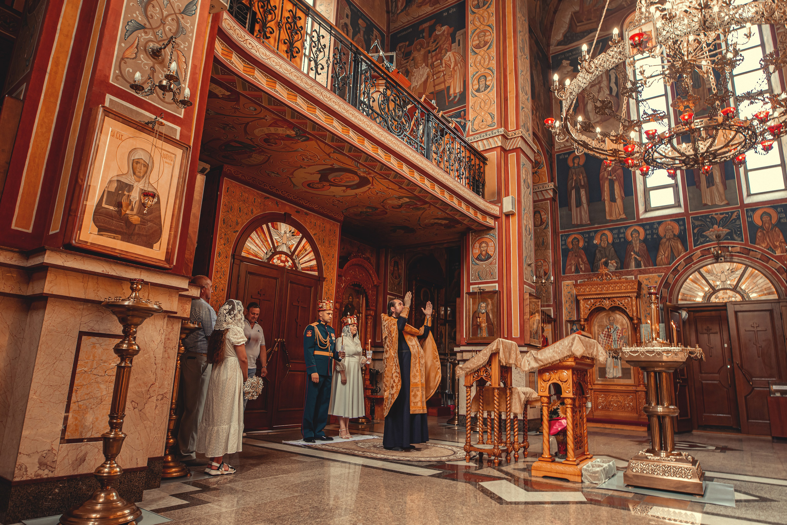 Таинство Венчания Андрея и Карины. Фотограф Таинств Крещения и Венчания в г. Курске