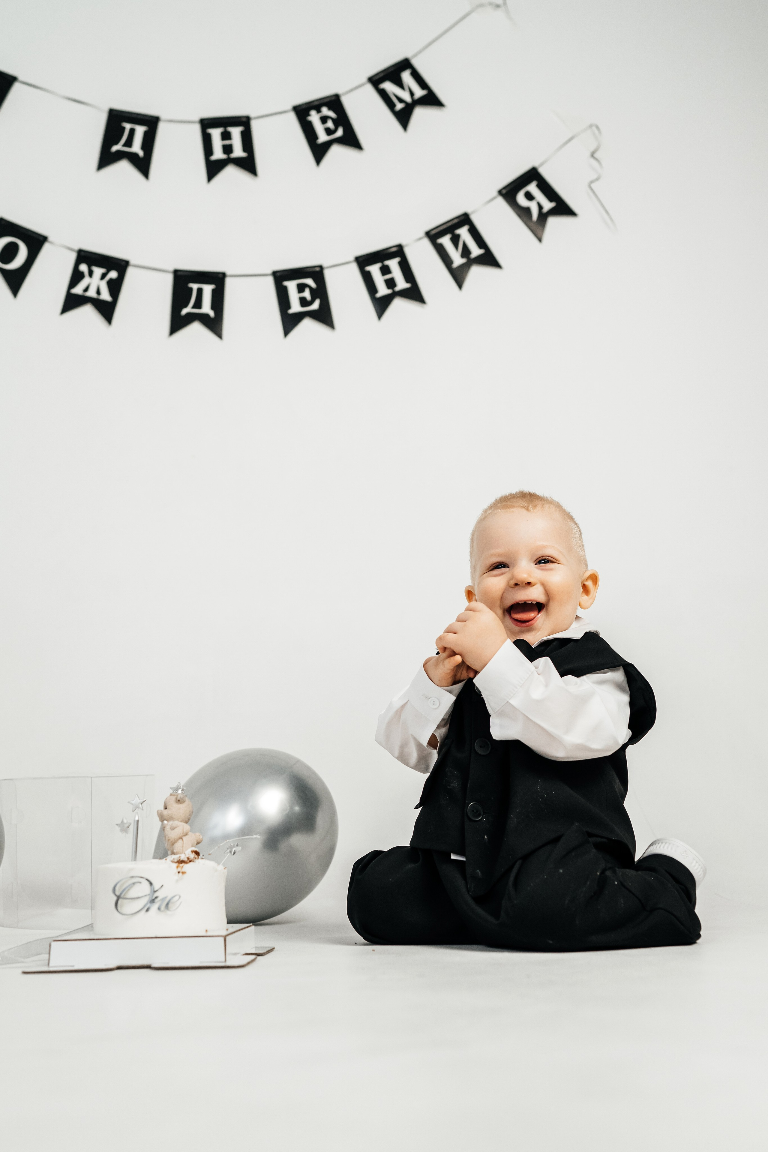 Фотосессия малышей годовасиков в Каменске-Шахтинском и Ростове. Фотограф в Каменске-Шахтинском Ольга Сагал