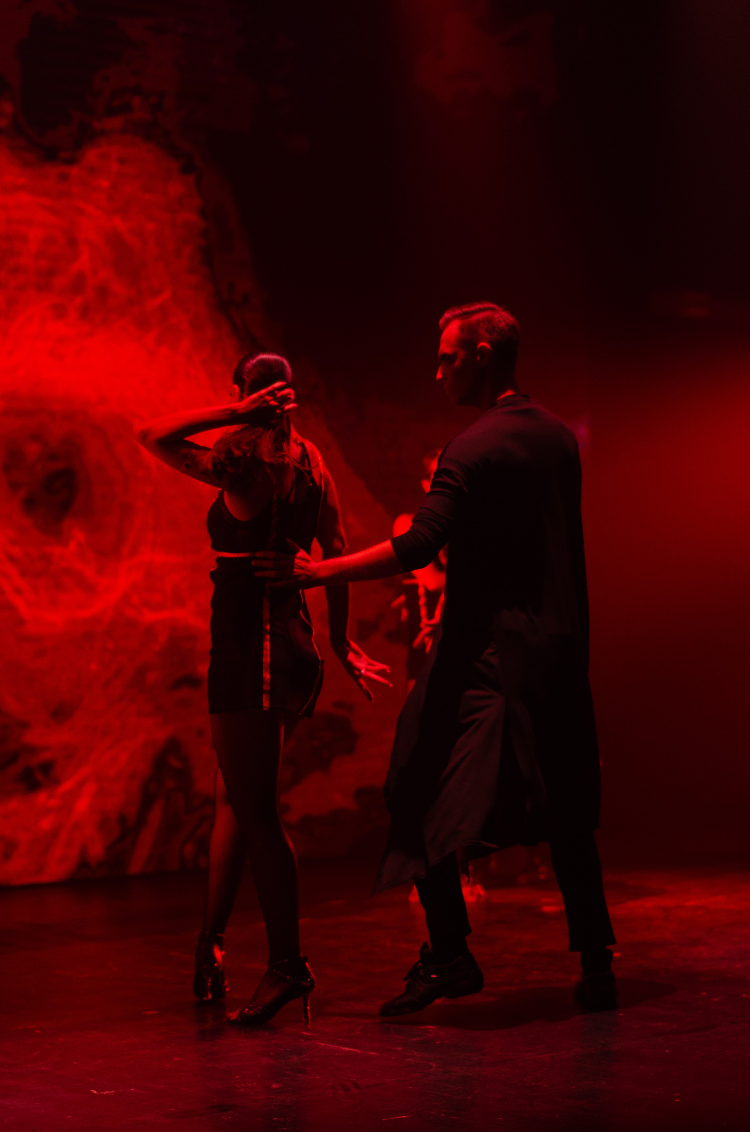 Фоторепортаж танцевального мероприятия. Денисова Аля — фотограф для парных съемок и индивидуальных историй в Барнауле