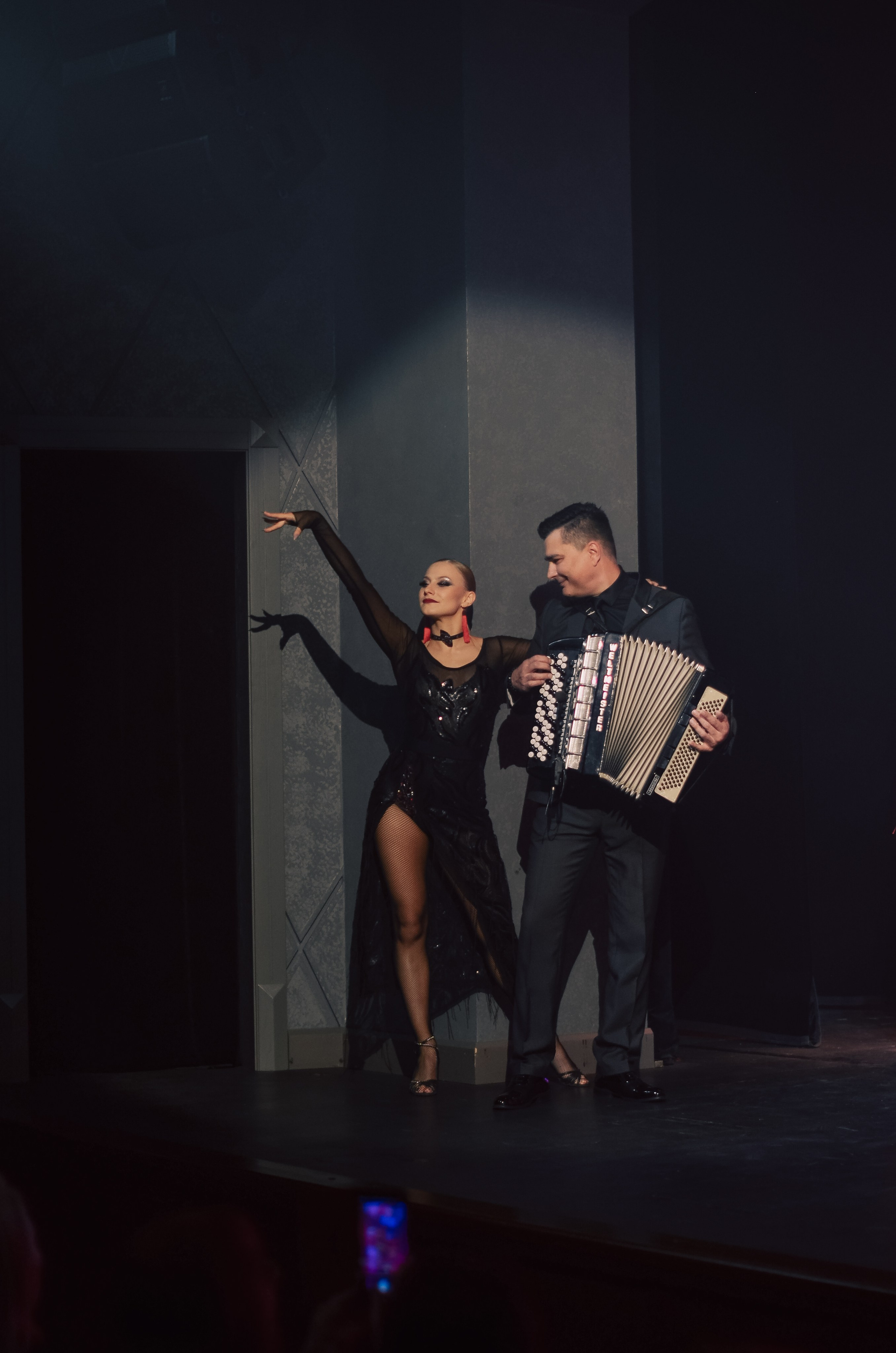 Фоторепортаж танцевального мероприятия. Денисова Аля — фотограф для парных съемок и индивидуальных историй в Барнауле