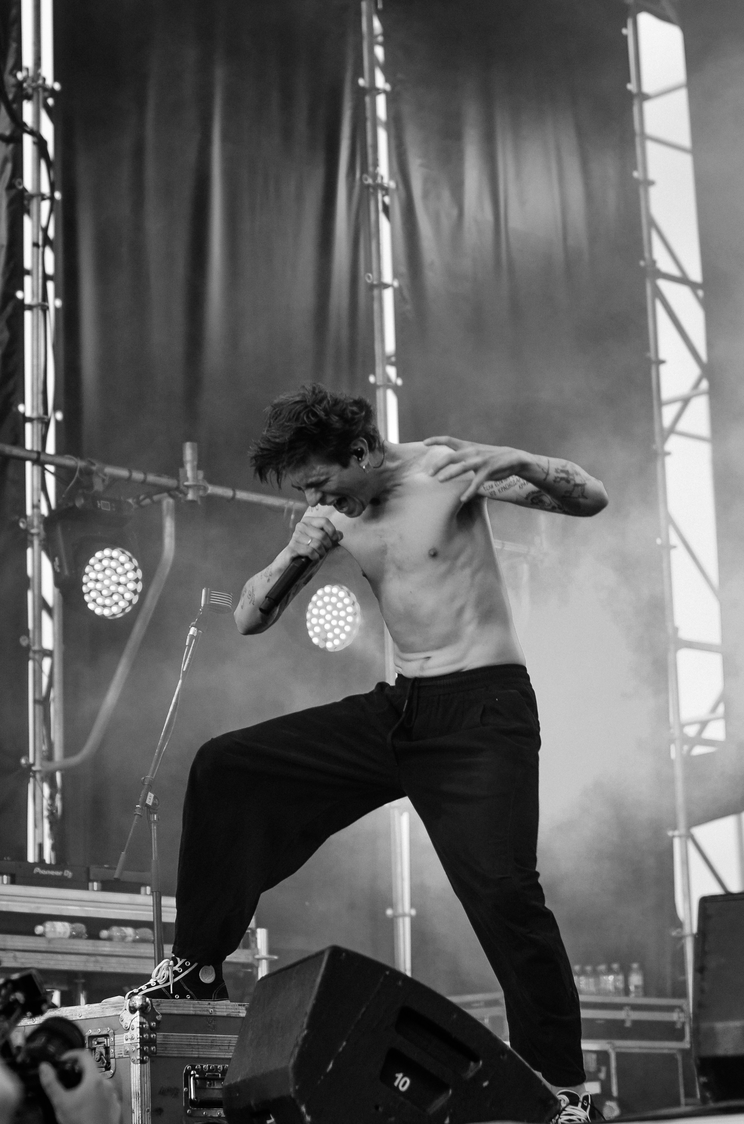 Концерт The Hatters на фестивале «Грань» в Барнауле. Денисова Аля — фотограф для парных съемок и индивидуальных историй в Барнауле