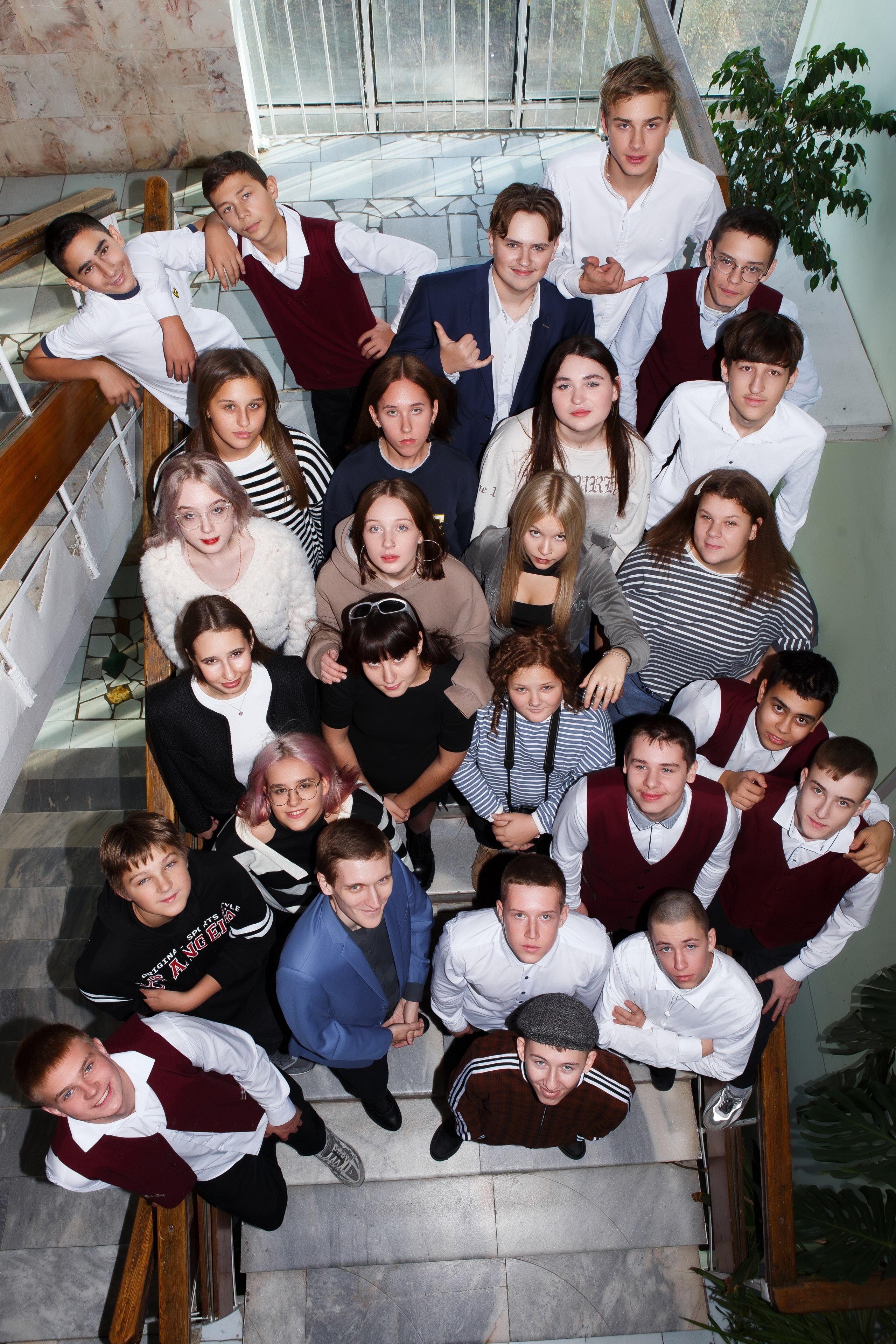 ФОТОСЕССИЯ ДЛЯ 9 КЛАССА «ГИМНАЗИЯ». ТВОЙ АЛЬБОМ / ТВОИ ПРАВИЛА