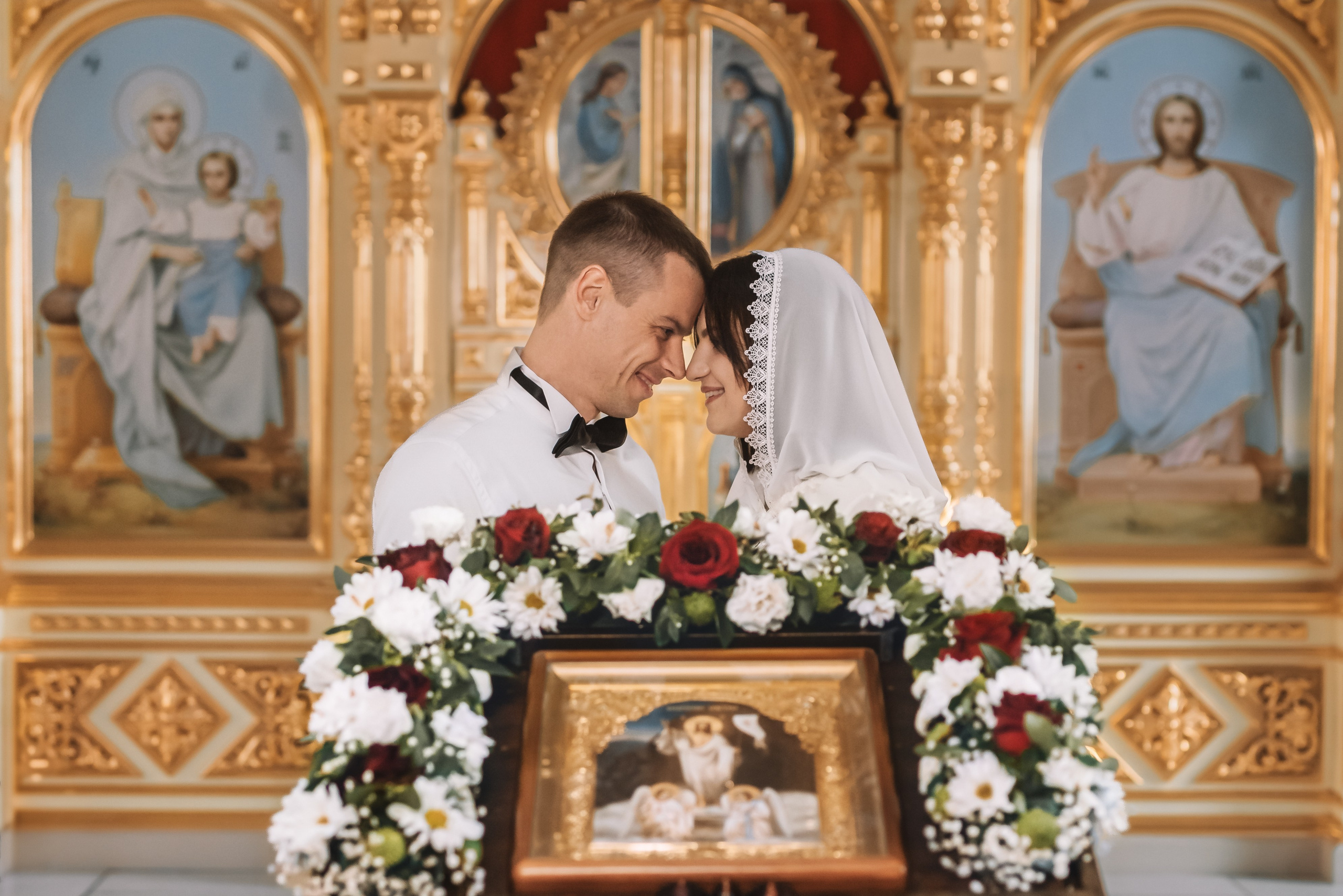 Храм Введения во храм Пресвятой Богородицы. Церковный фотограф на Таинство Крещения и Венчания в Оренбурге и Оренбургской области Екатерина Белкина