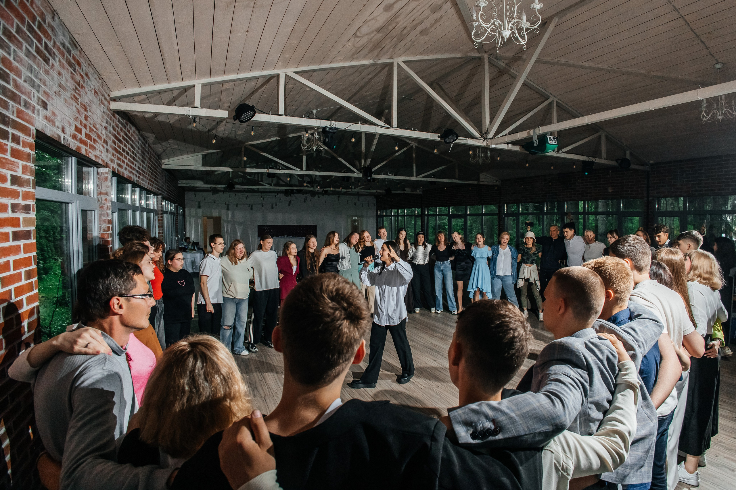 Выпускной 9 класс. Фотограф в Санкт-Петербурге Виктория Безверхая