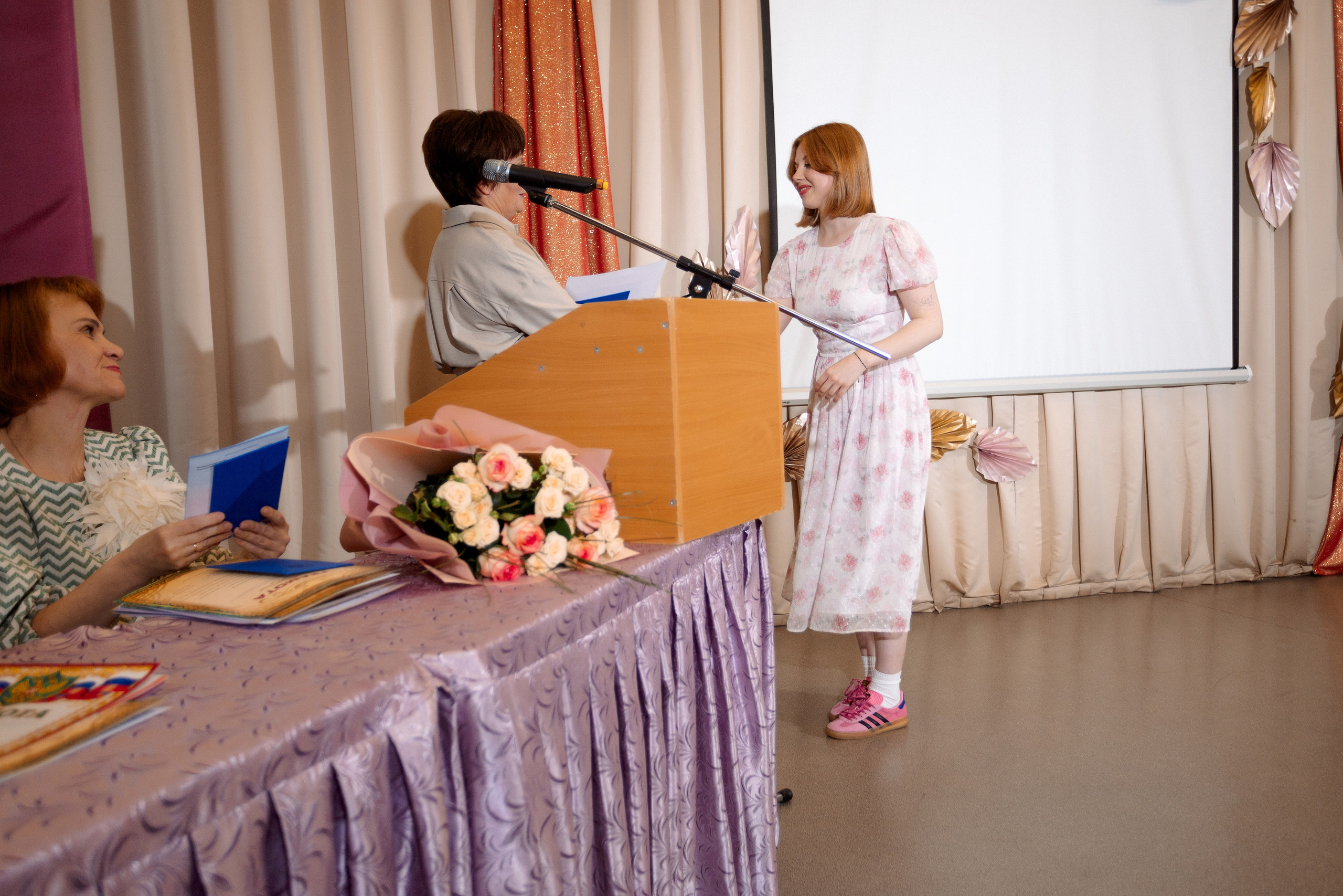 ВРУЧЕНИЕ АТТЕСТАТОВ: Пример. Все фото. Профессиональный фотограф в Ижевске Леша Петров