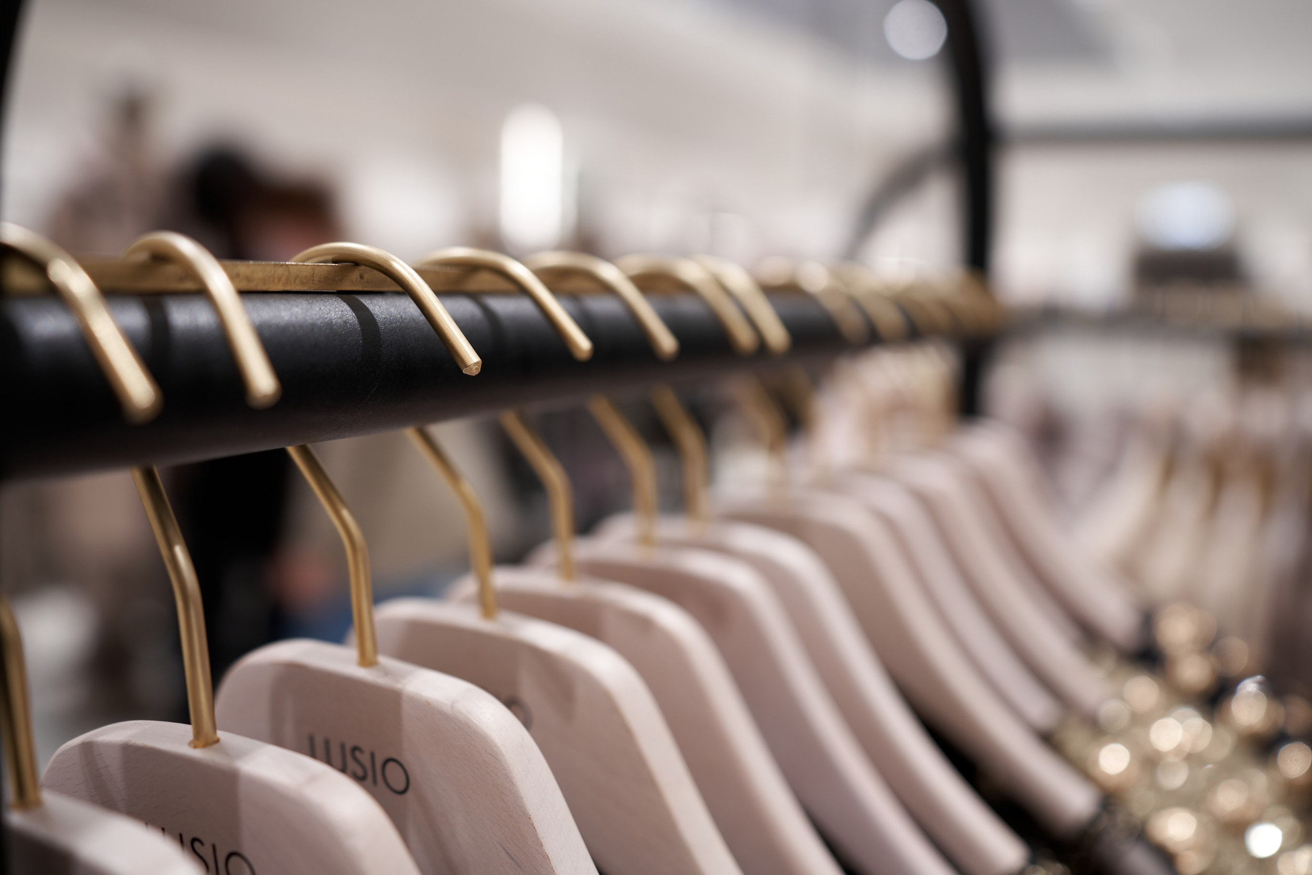 Флагманский магазин одежды LUSIO. Евгения Четий — интерьерный фотограф в Москве, Санкт- Петербурге, Сочи